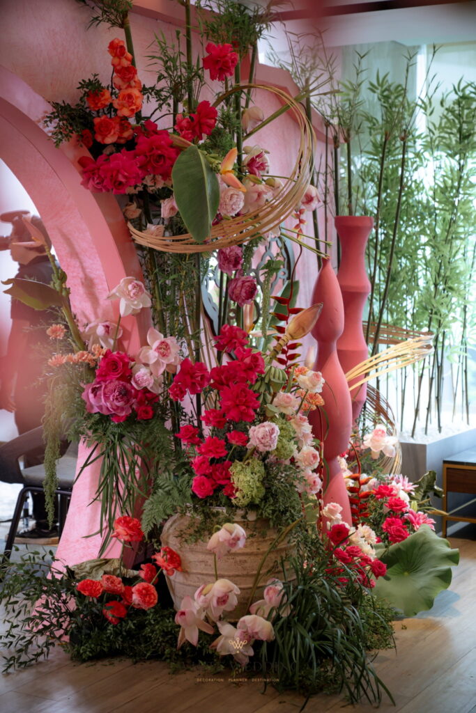 Hồng Môn Hoa Viên 23 batch trang tri le gia tien hong mon hoa vien white wedding 16