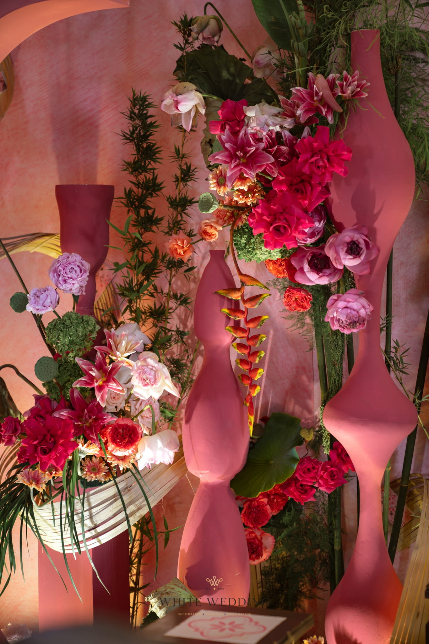 Hồng Môn Hoa Viên 6 batch trang tri le gia tien hong mon hoa vien white wedding 33