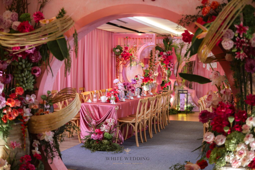 Hồng Môn Hoa Viên 34 batch trang tri le gia tien hong mon hoa vien white wedding 42 1
