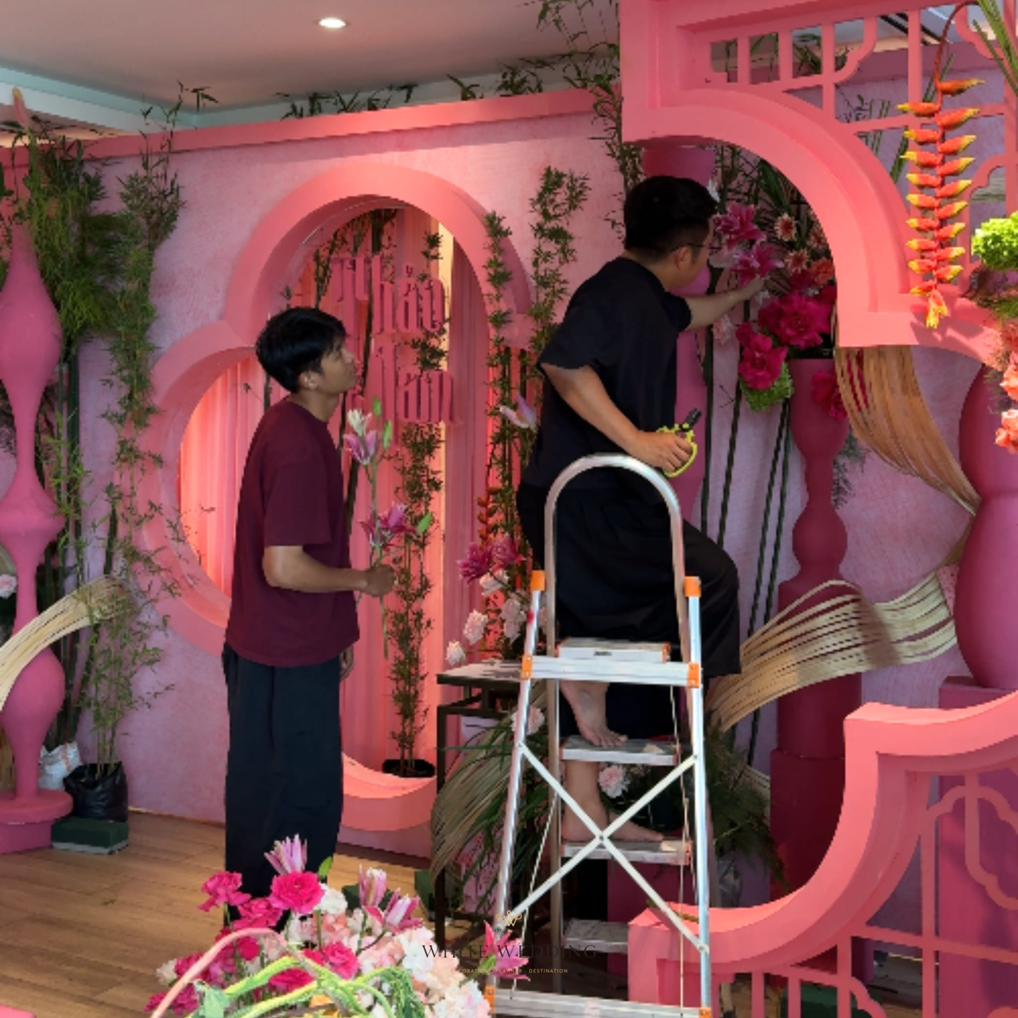 Hồng Môn Hoa Viên 7 batch trang tri le gia tien hong mon hoa vien white wedding 6 1