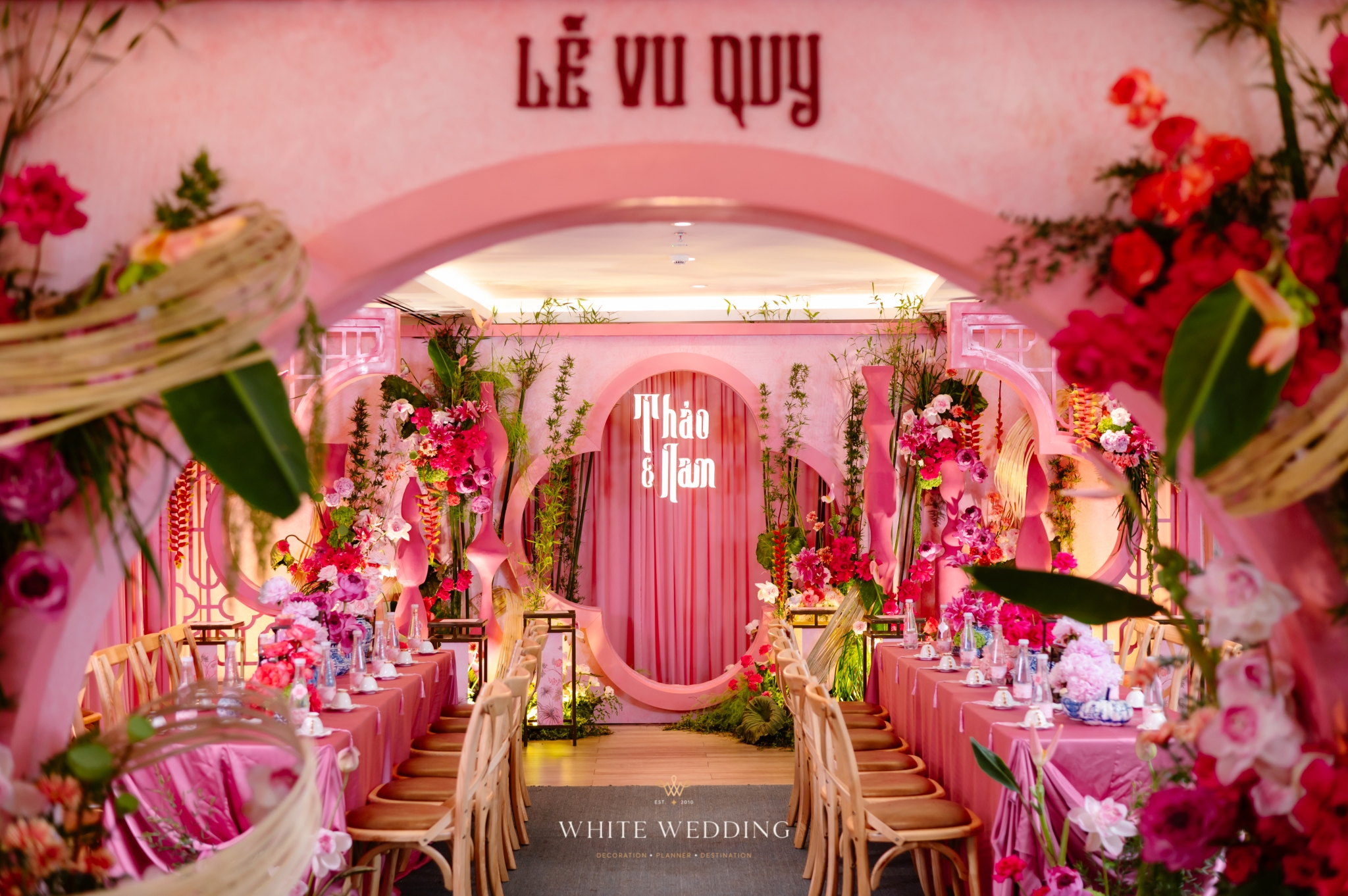 Hồng Môn Hoa Viên