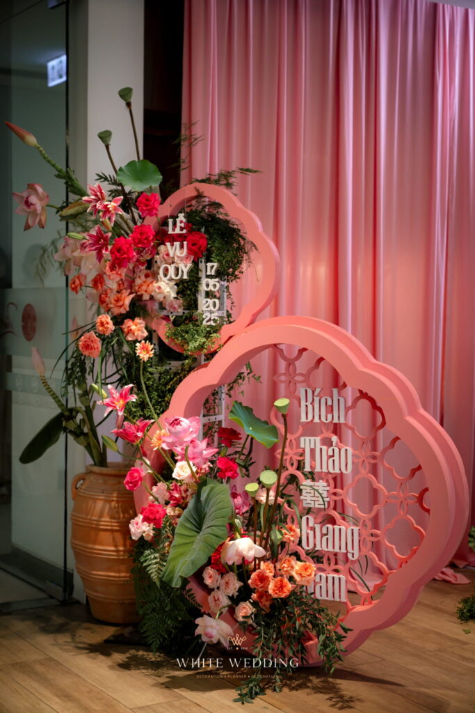 batch trang tri le gia tien hong mon hoa vien white wedding 9 3