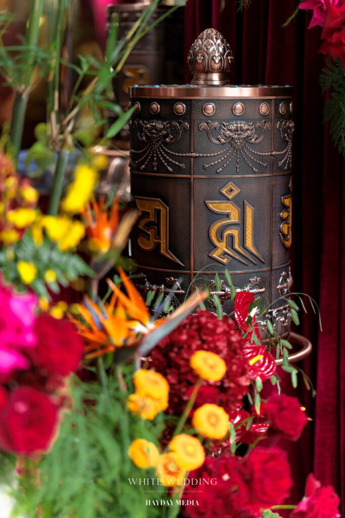 batch trang tri le gia tien song phung chau nguyet white wedding 43 1