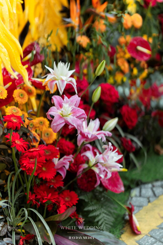 batch trang tri le gia tien song phung chau nguyet white wedding 53 1