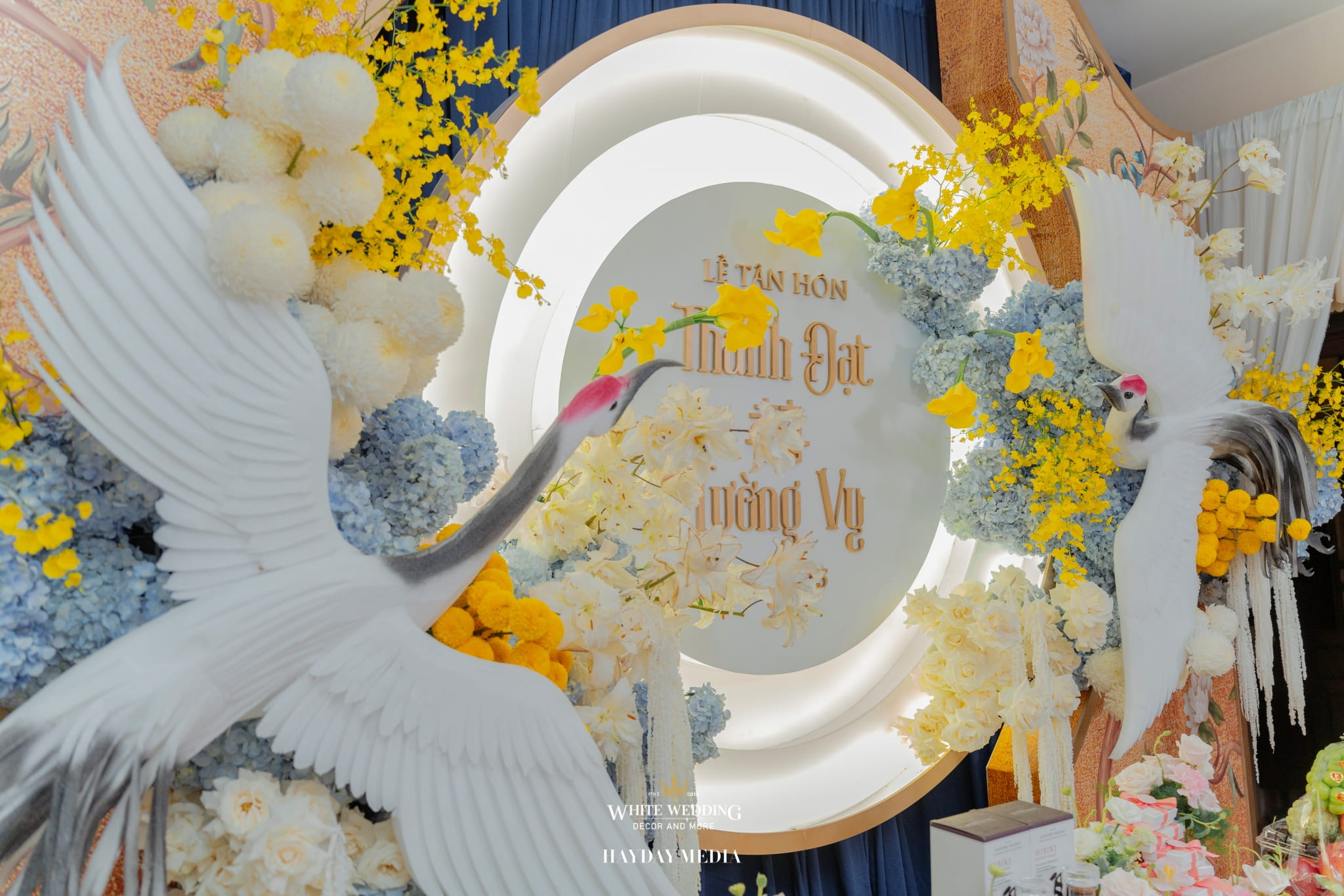 Se Duyên 15 trang tri le gia tien se duyen white wedding 4