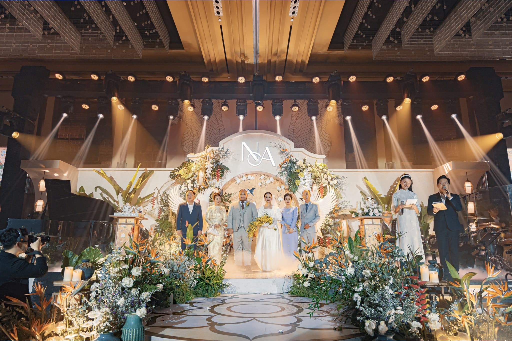 Wedding planner chuyên nghiệp tại TP.HCM - White Wedding