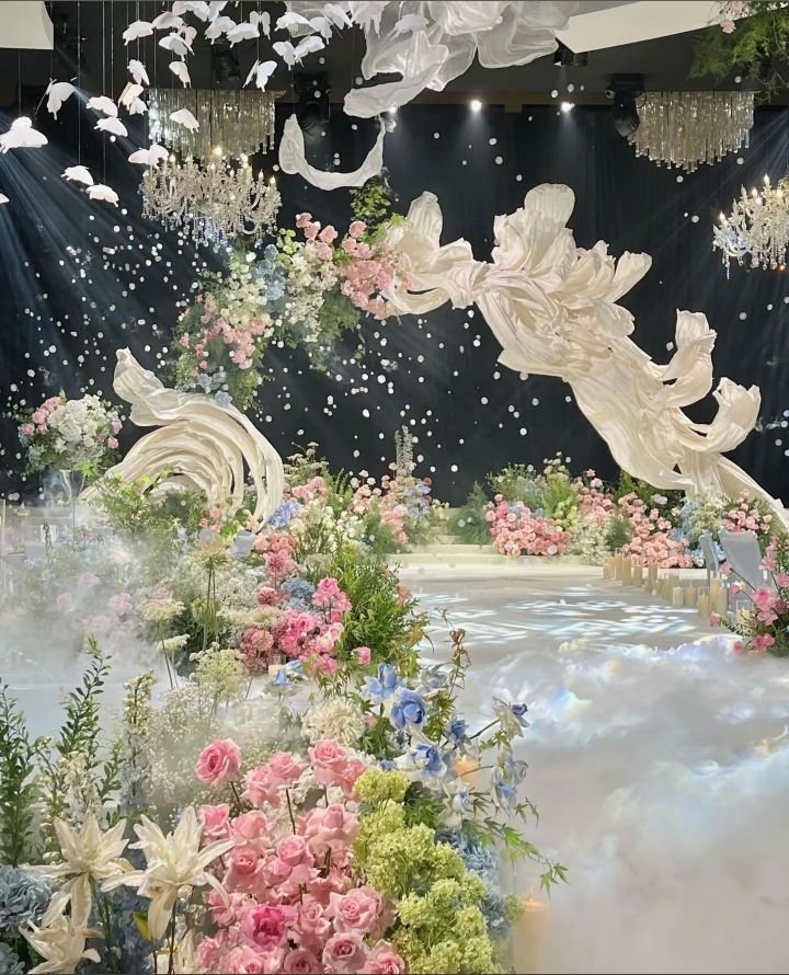 Các Hạng Mục Trang Trí Tiệc Cưới: Chi Tiết Từng Hạng Mục & Báo Giá 2 backdrop san khau2
