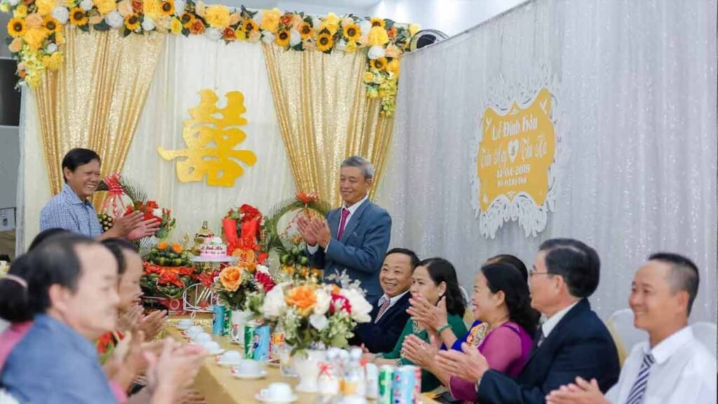 Phong Tục Cưới Hỏi Miền Bắc: Nghi Lễ Truyền Thống & Lưu Ý Quan Trọng 4 le dam ngo 3