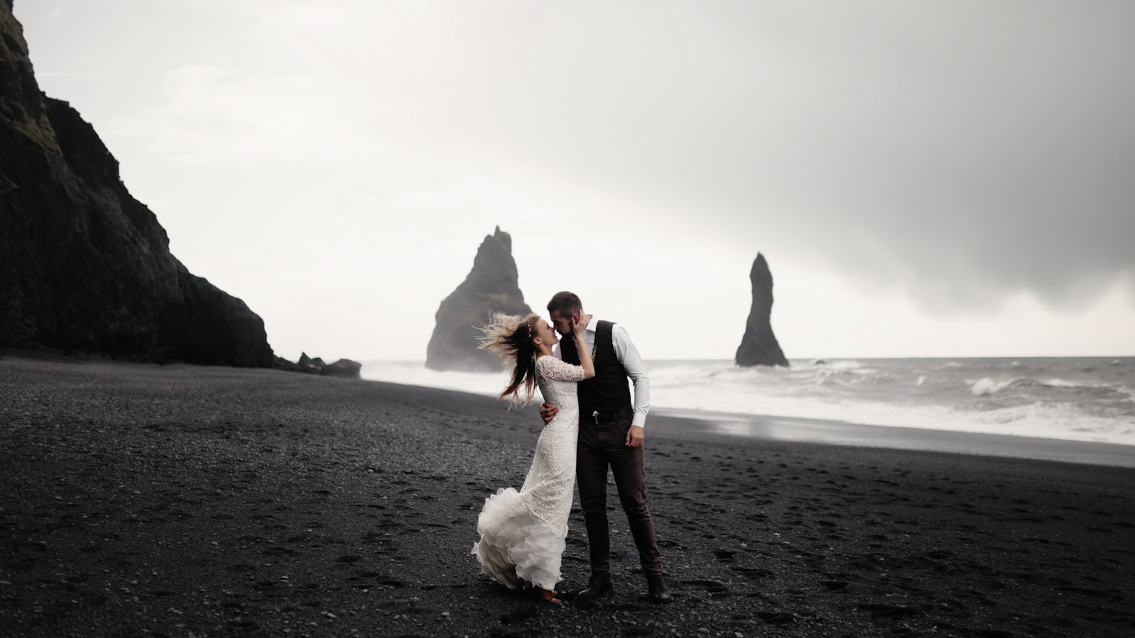 le-dam-ngo-y-nghia-trinh-tu