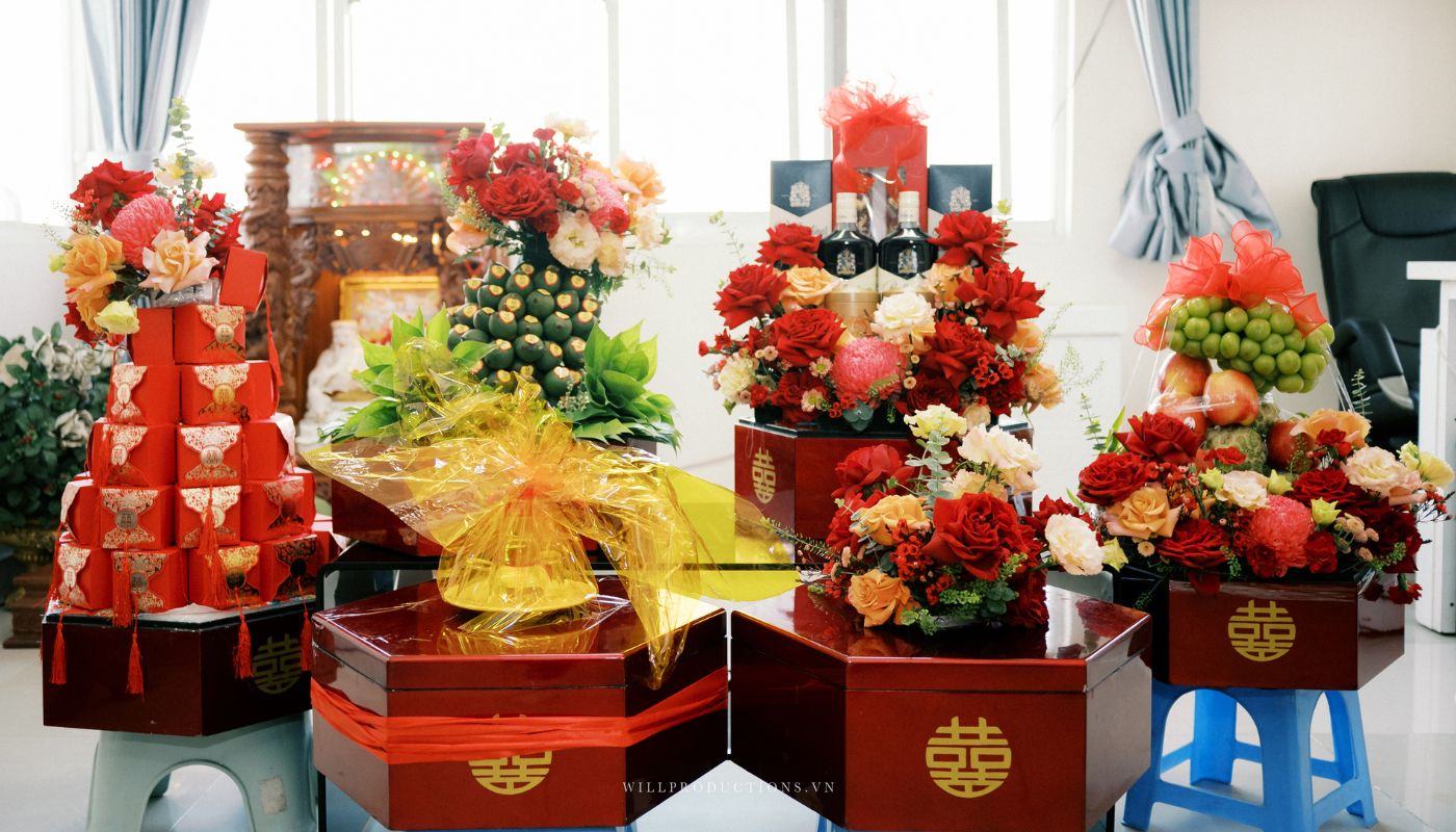 Phong Tục Cưới Hỏi Miền Trung: Nét Đẹp Truyền Thống Giữa Hai Miền 1 phong-tuc-cuoi-hoi-mien-trung-white-wedding
