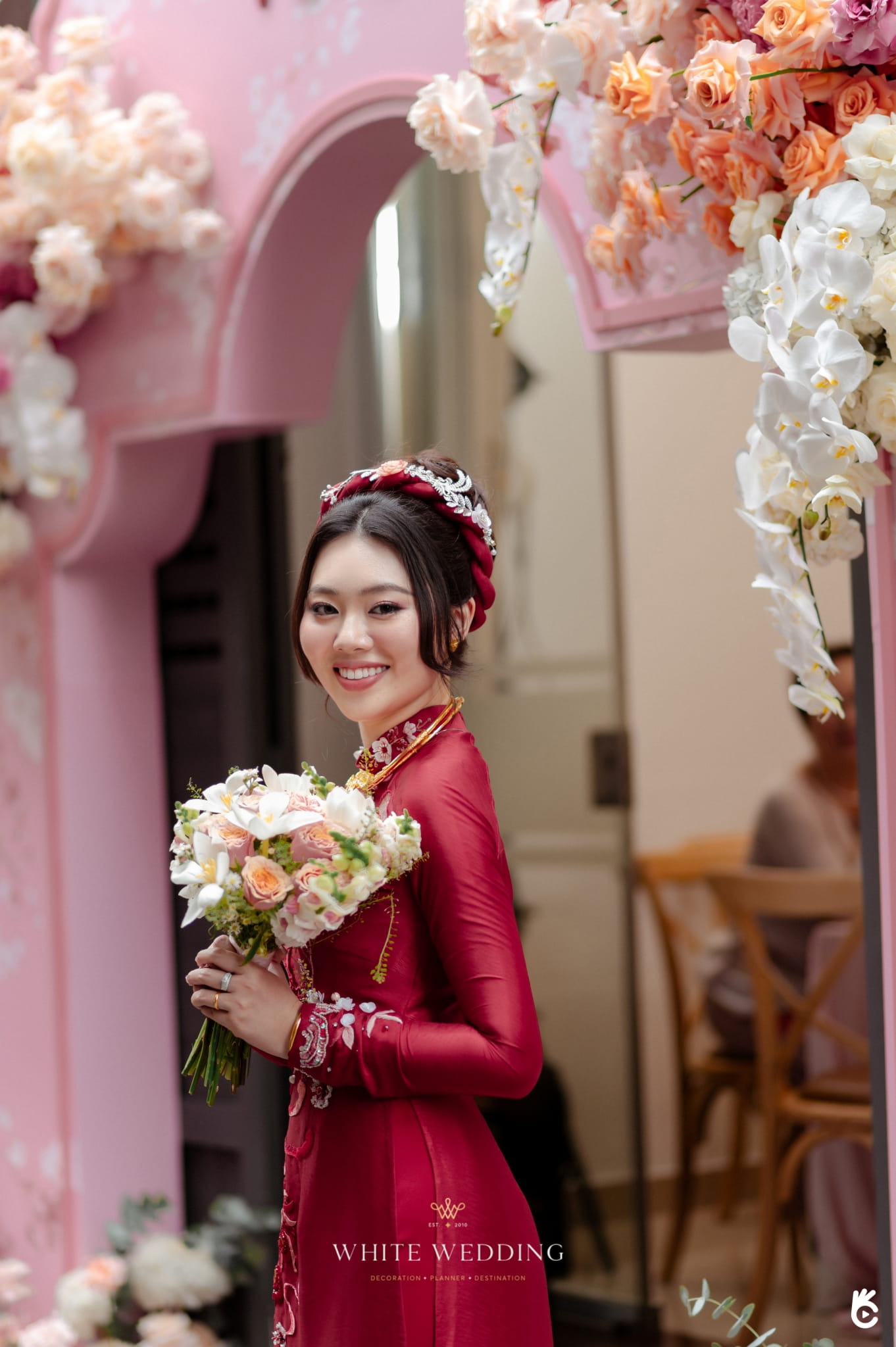 Elegantly Sweet 12 trang tri le gia tien elegantly sweet white wedding 17 1