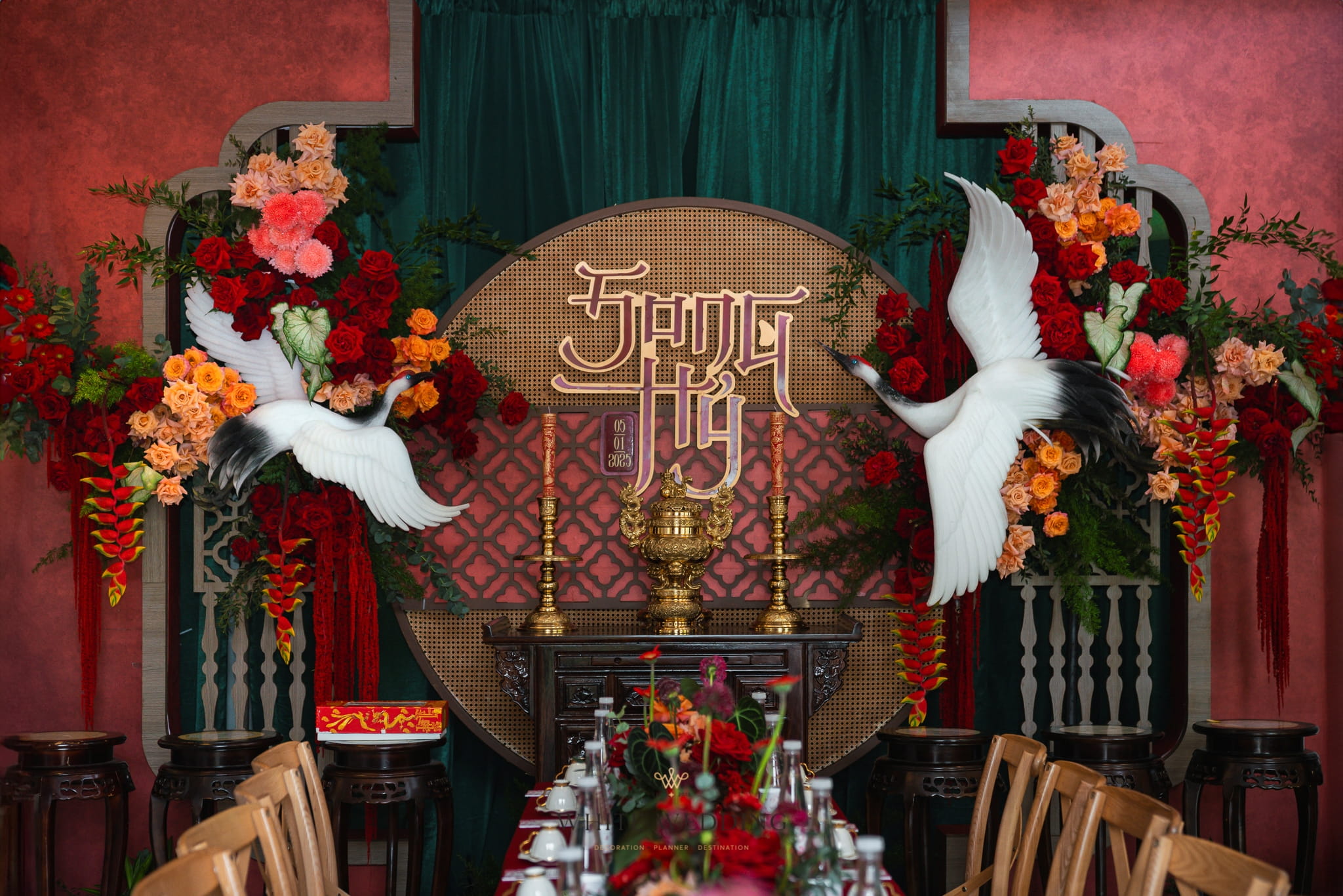 Huyền Sắc Thiên Điểu