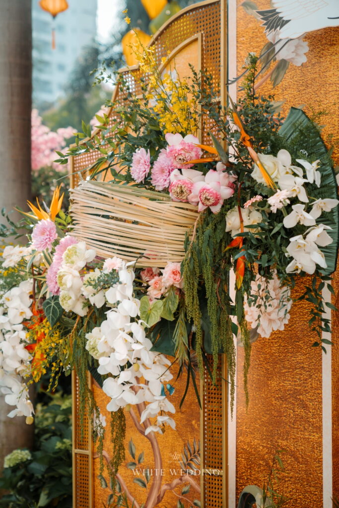 Trang Trí Lễ Gia Tiên Đẹp 2026: Xu Hướng, Phong Cách & Mức Giá Tham Khảo 11 trang tri le gia tien khong tuoc white wedding 54