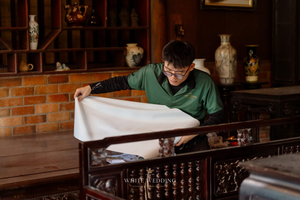 Giải Pháp Trang Trí Gia Tiên Tối Ưu Cho Nhà Phố Nội Thành Gò Vấp, Bình Thạnh & Tân Bình 13 trang tri le gia tien lien van nha sac white wedding 4