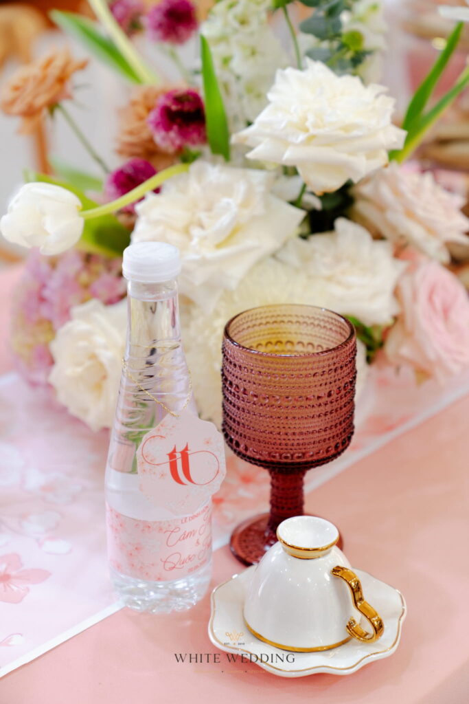 Sunset Peach 16 trang tri le gia tien sunset peach white wedding 67