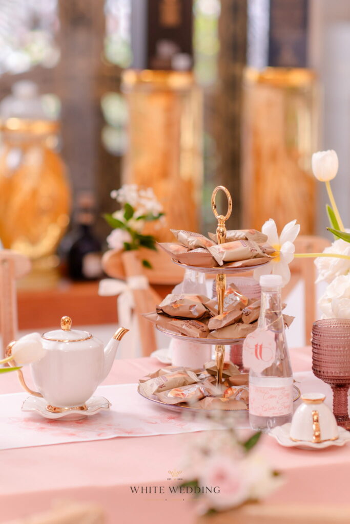 Sunset Peach 14 trang tri le gia tien sunset peach white wedding 9