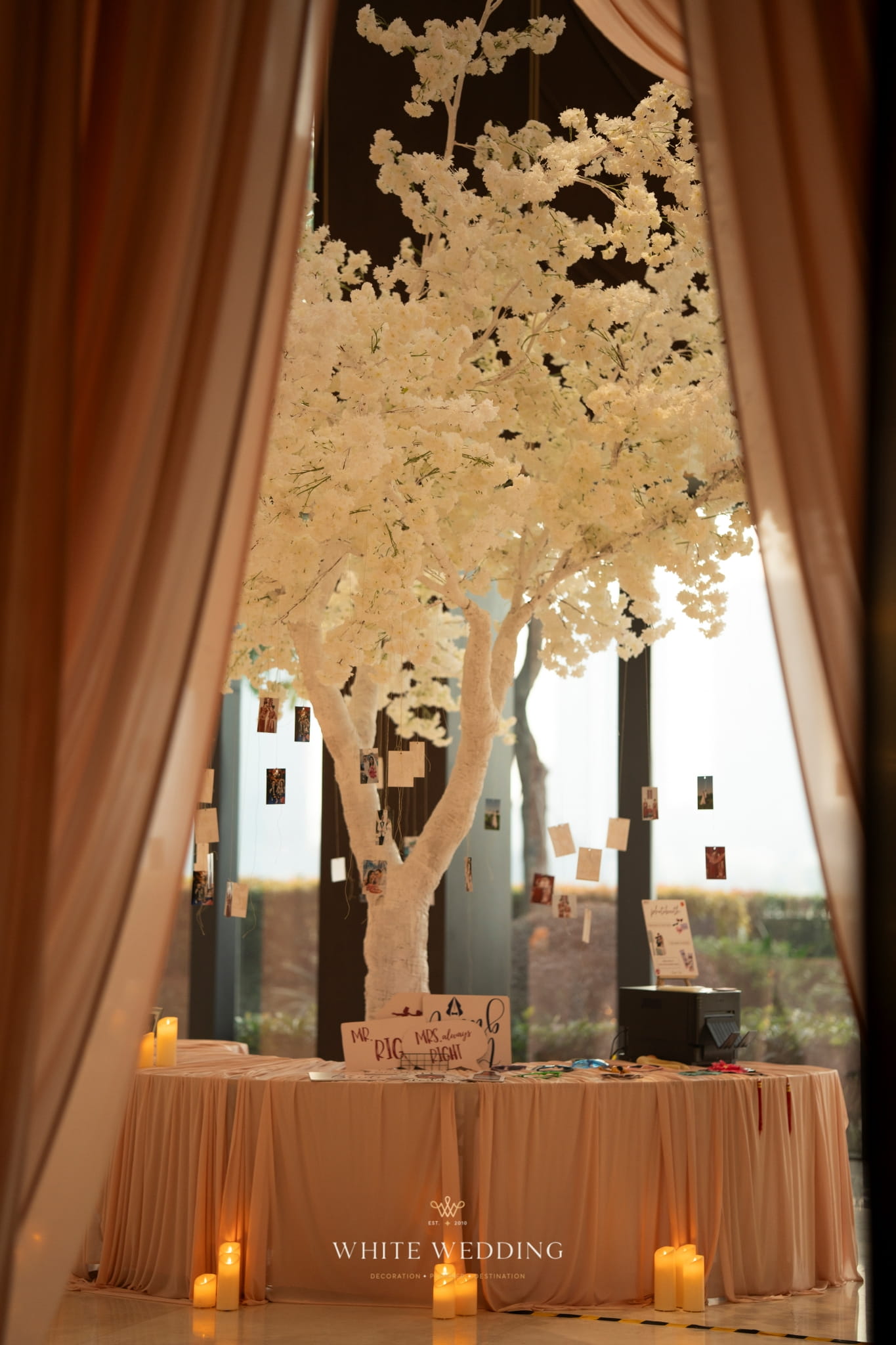 trang tri tiec cuoi a symphony of blooms white wedding 10