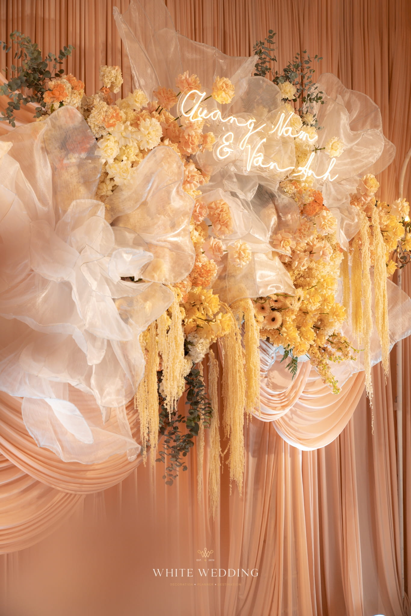 trang tri tiec cuoi amber muse white wedding 12