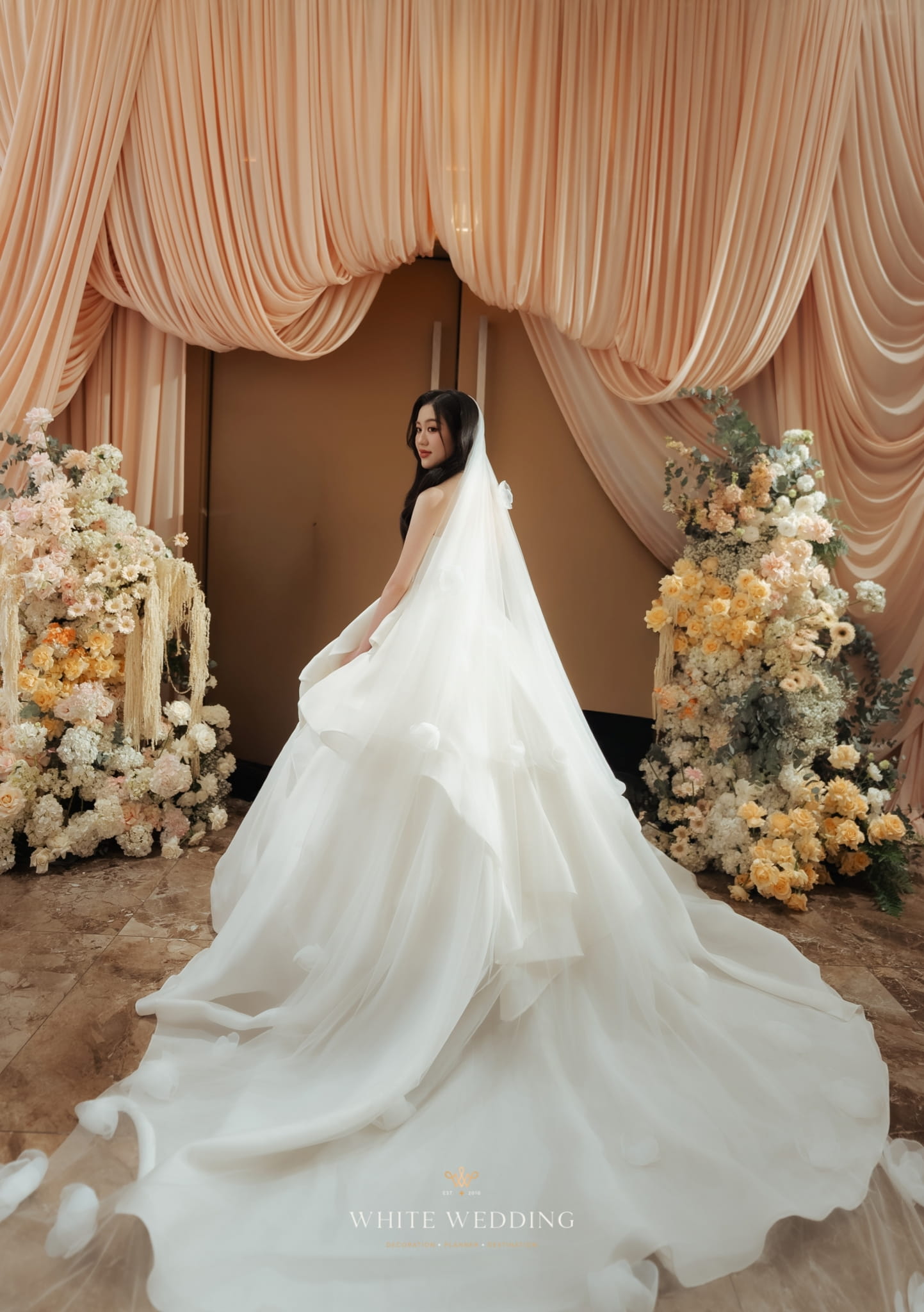 trang tri tiec cuoi amber muse white wedding 7