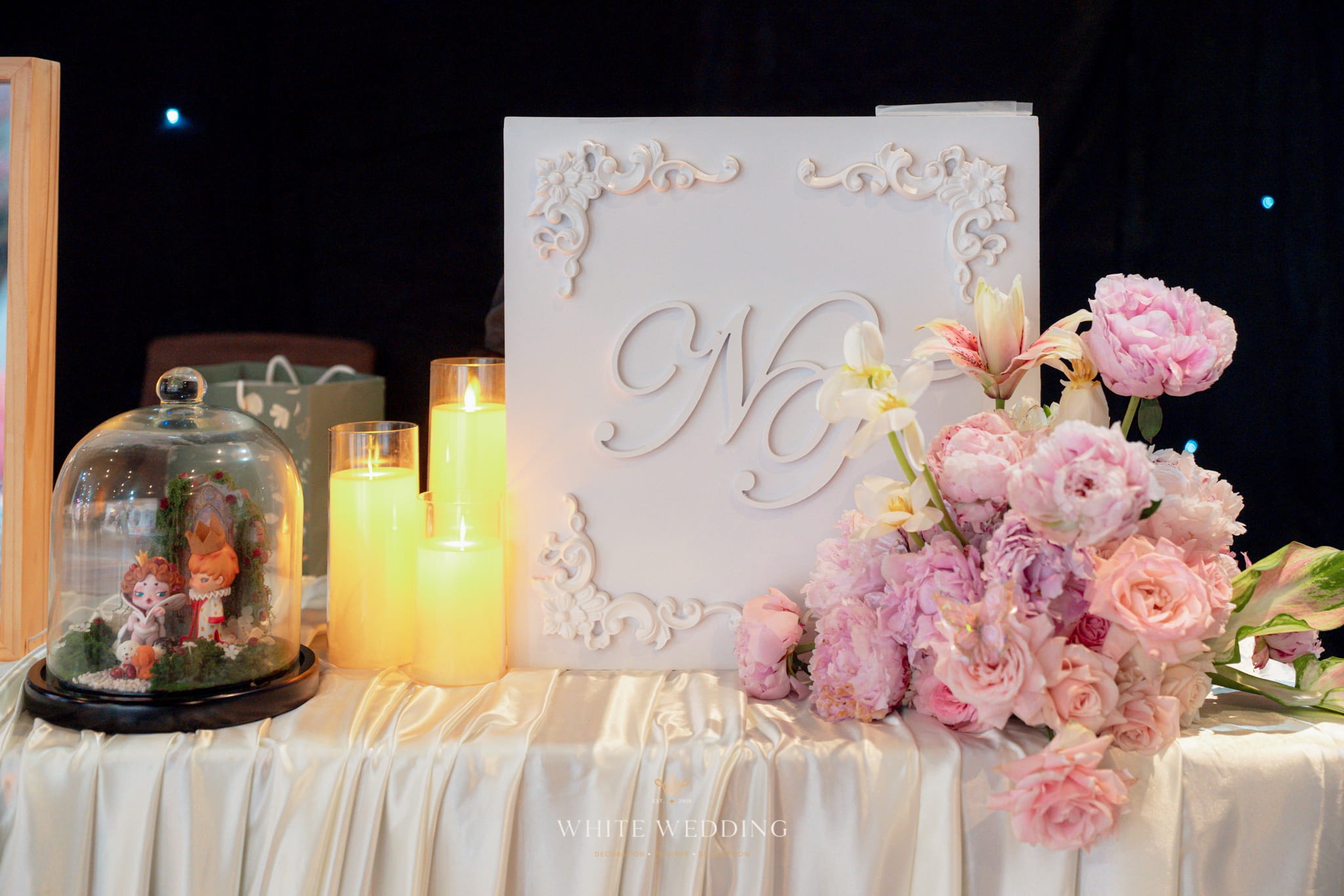 trang tri tiec cuoi floating to the heaven white wedding 59