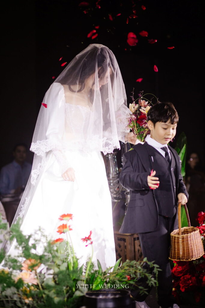trang tri tiec cuoi indochine crystal white wedding 20 1