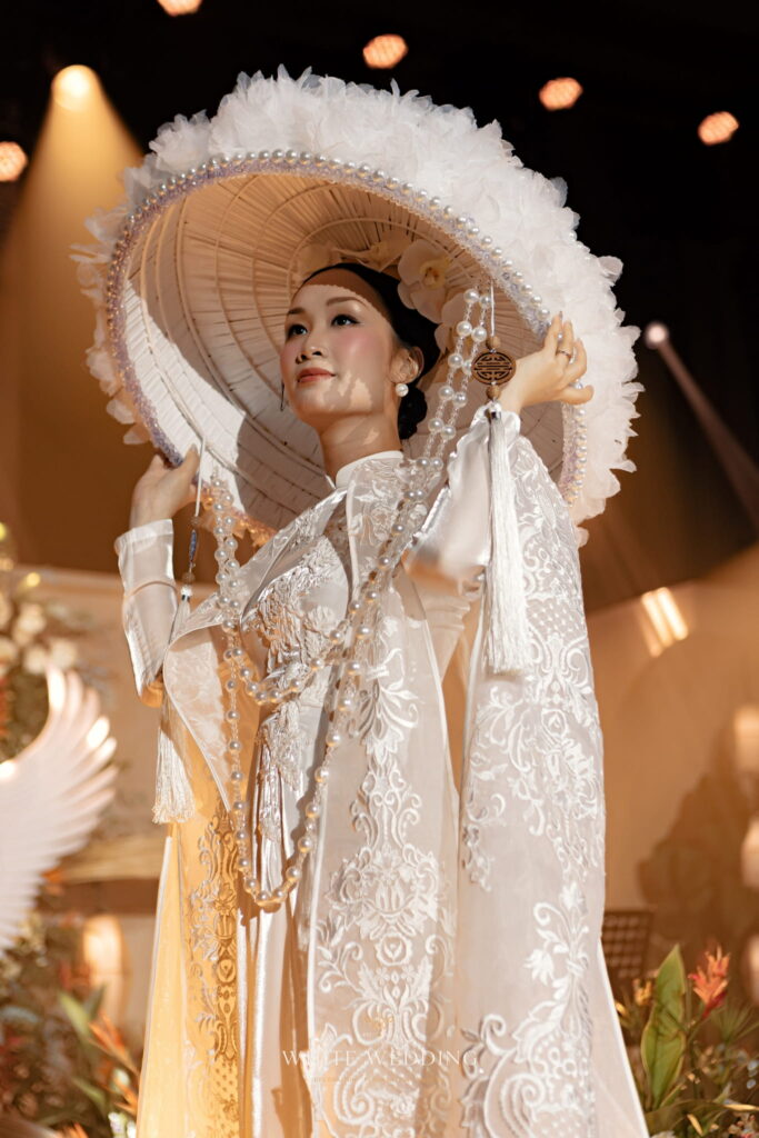 trang tri tiec cuoi indochine royale white wedding 3