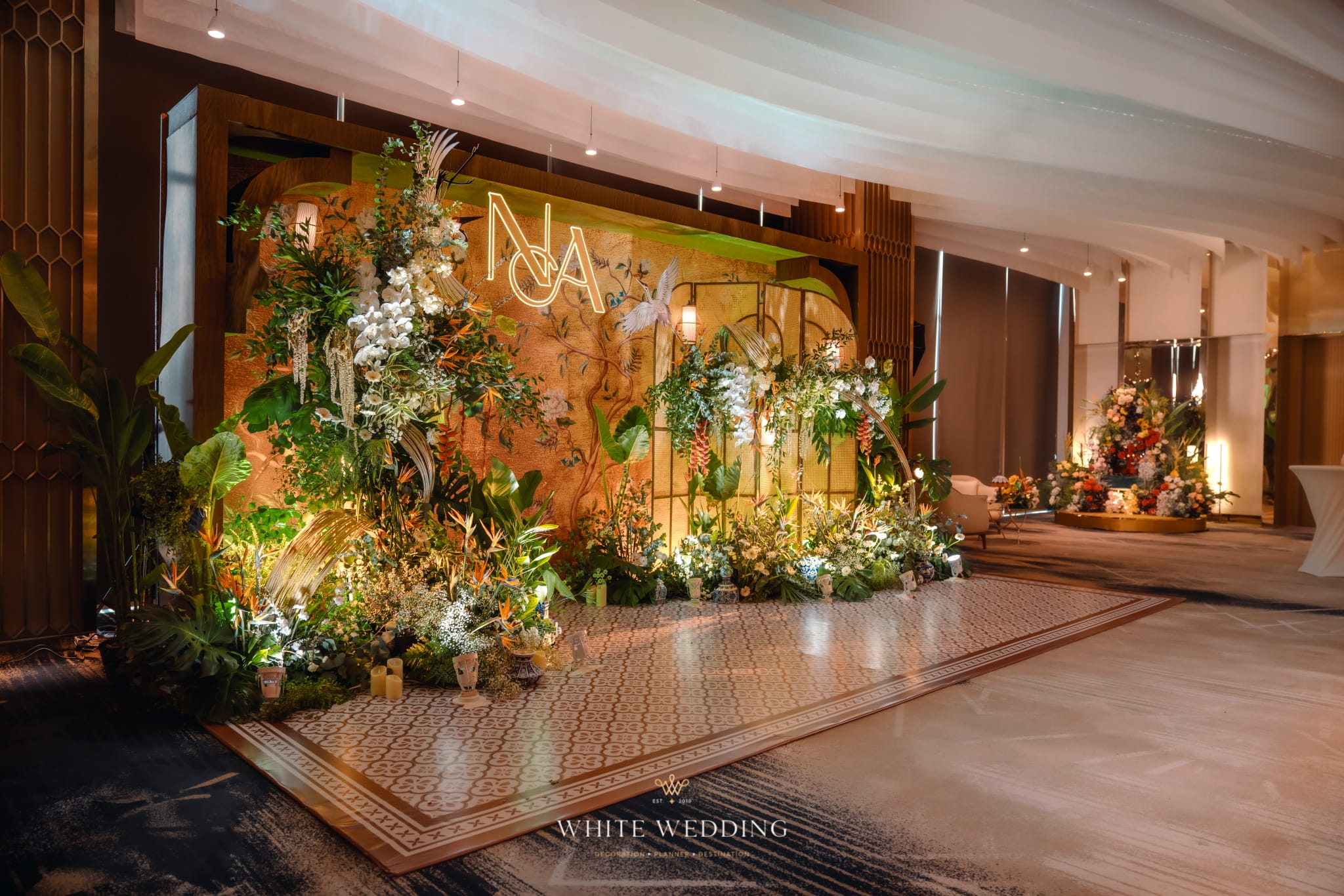 trang tri tiec cuoi indochine royale white wedding 46