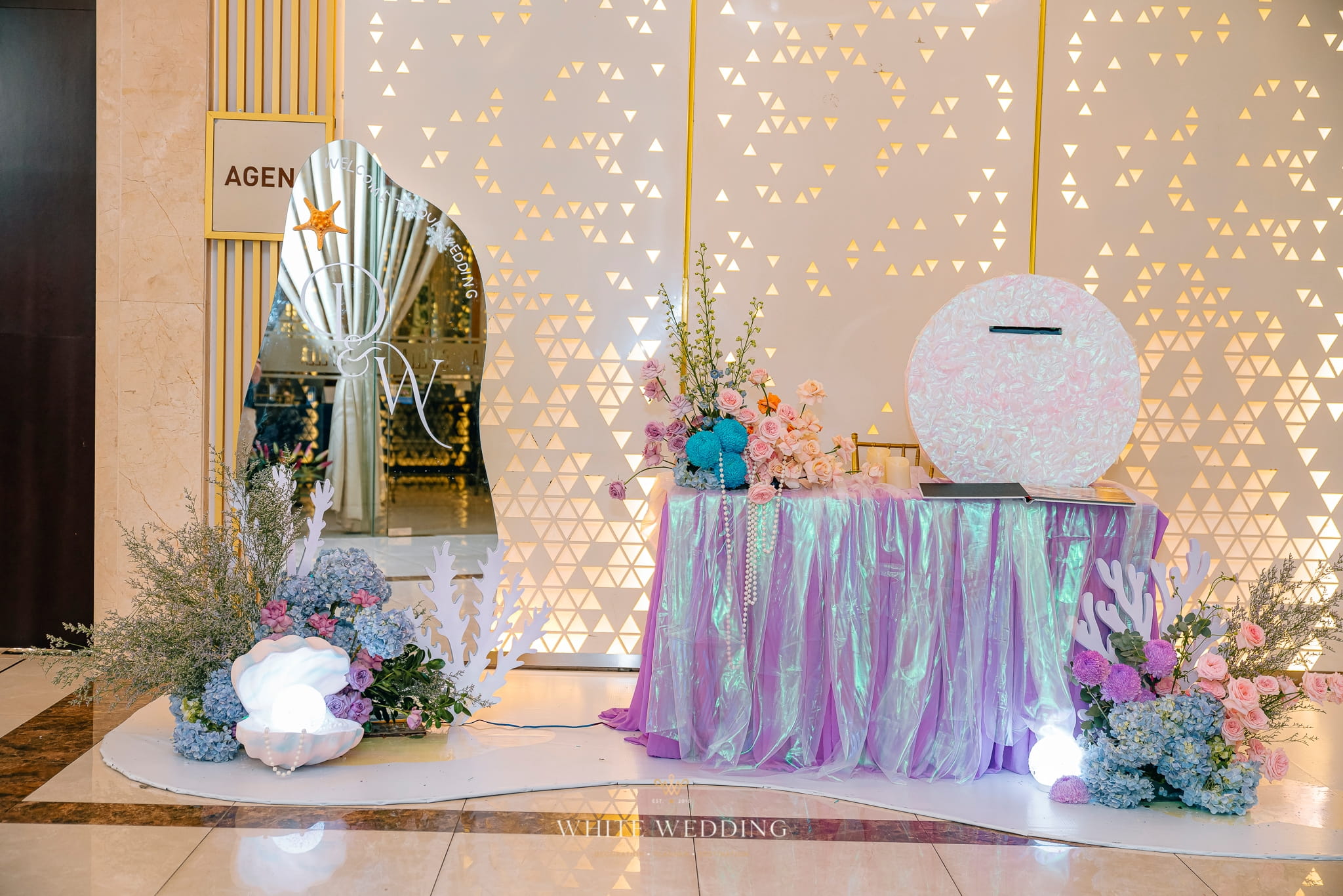 trang tri tiec cuoi little mermaid white wedding 18