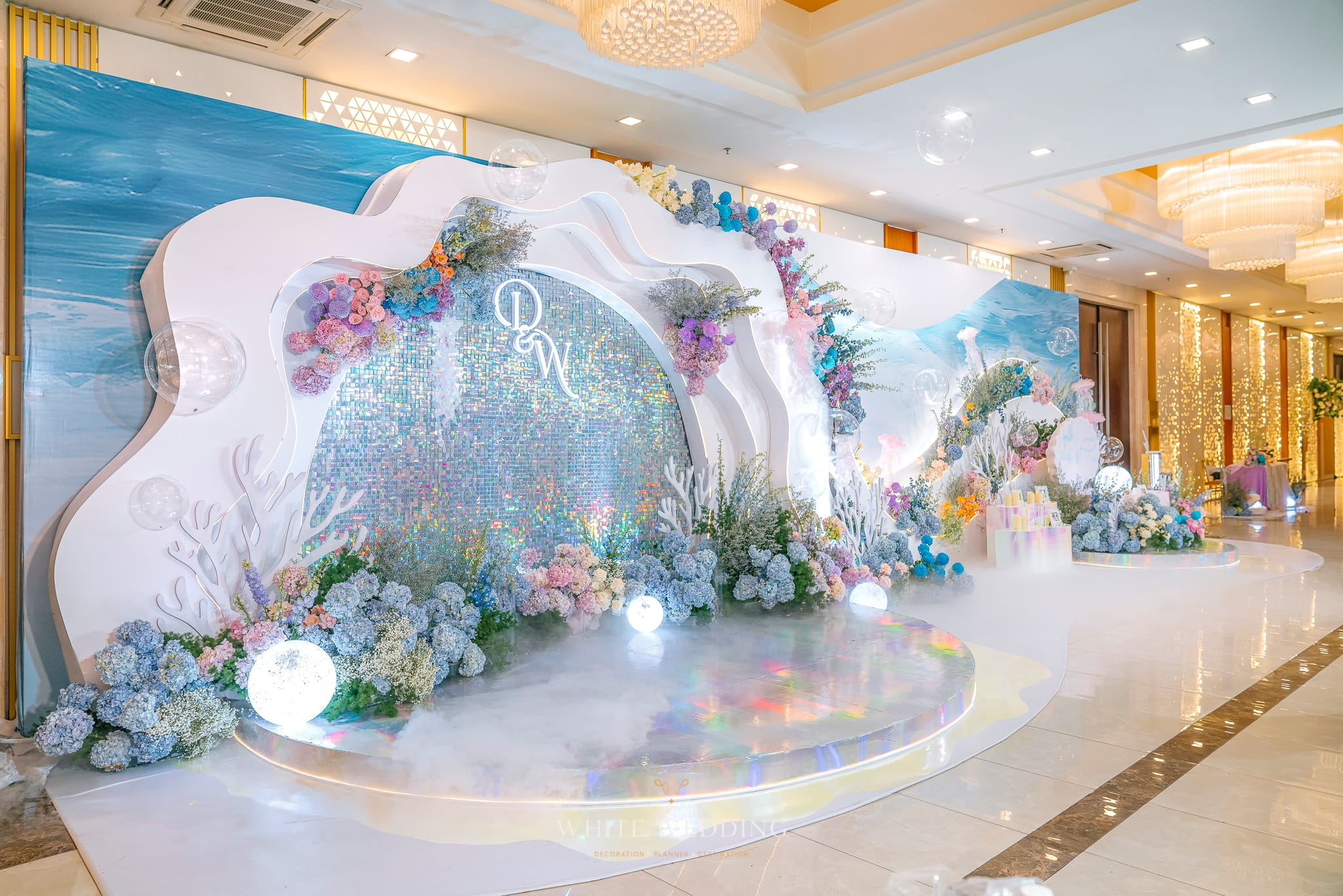 trang tri tiec cuoi little mermaid white wedding 24