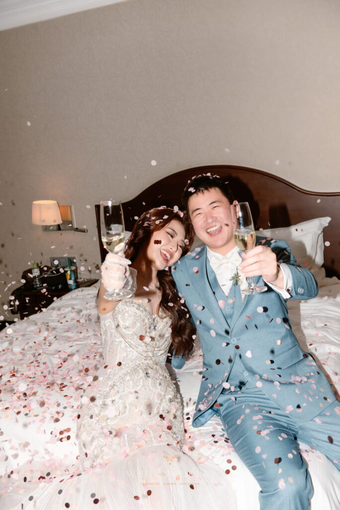 trang tri tiec cuoi little mermaid white wedding 8