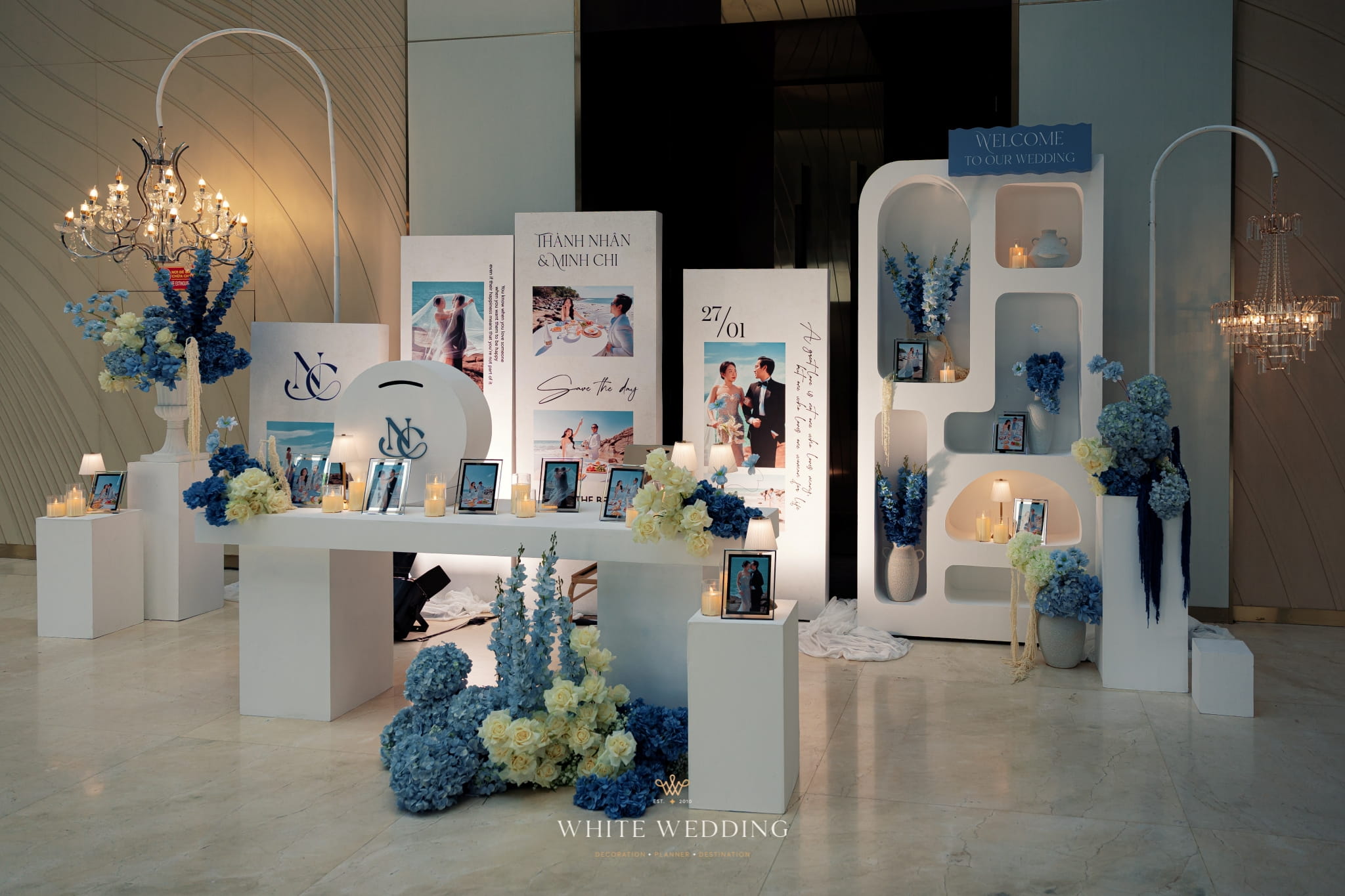 trang tri tiec cuoi love you at santorini white wedding 8