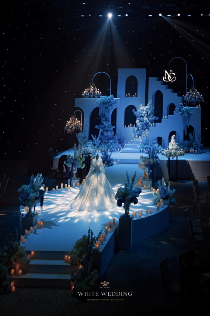 trang tri tiec cuoi love you at santorini white wedding 9