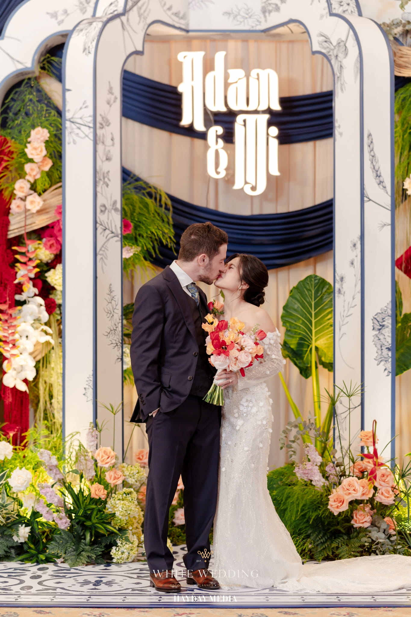 trang tri tiec cuoi timeline indochine white wedding 21