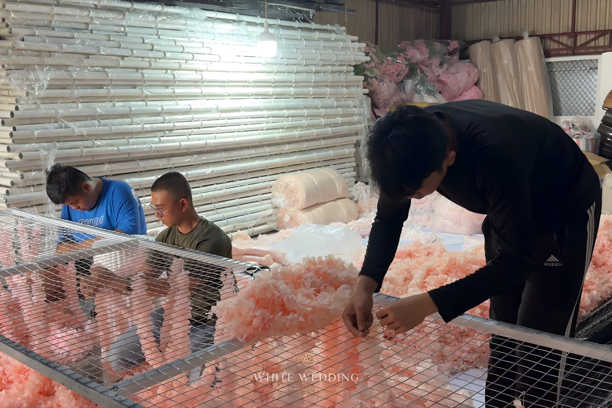 Tinh Hoa Việt Nam 13 trang tri tiec cuoi tinh hoa viet nam white wedding 11