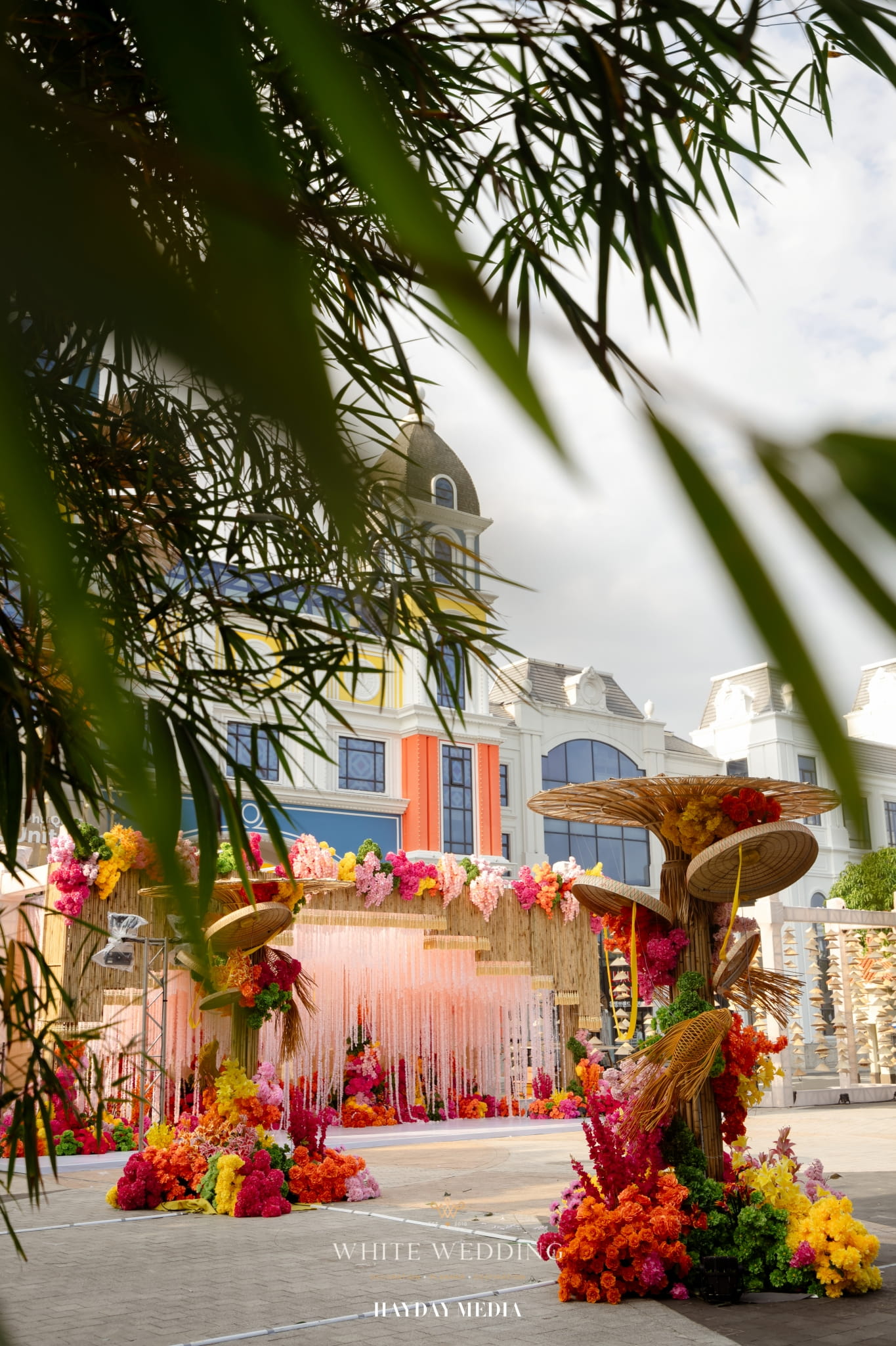 Tinh Hoa Việt Nam 118 trang tri tiec cuoi tinh hoa viet nam white wedding 40