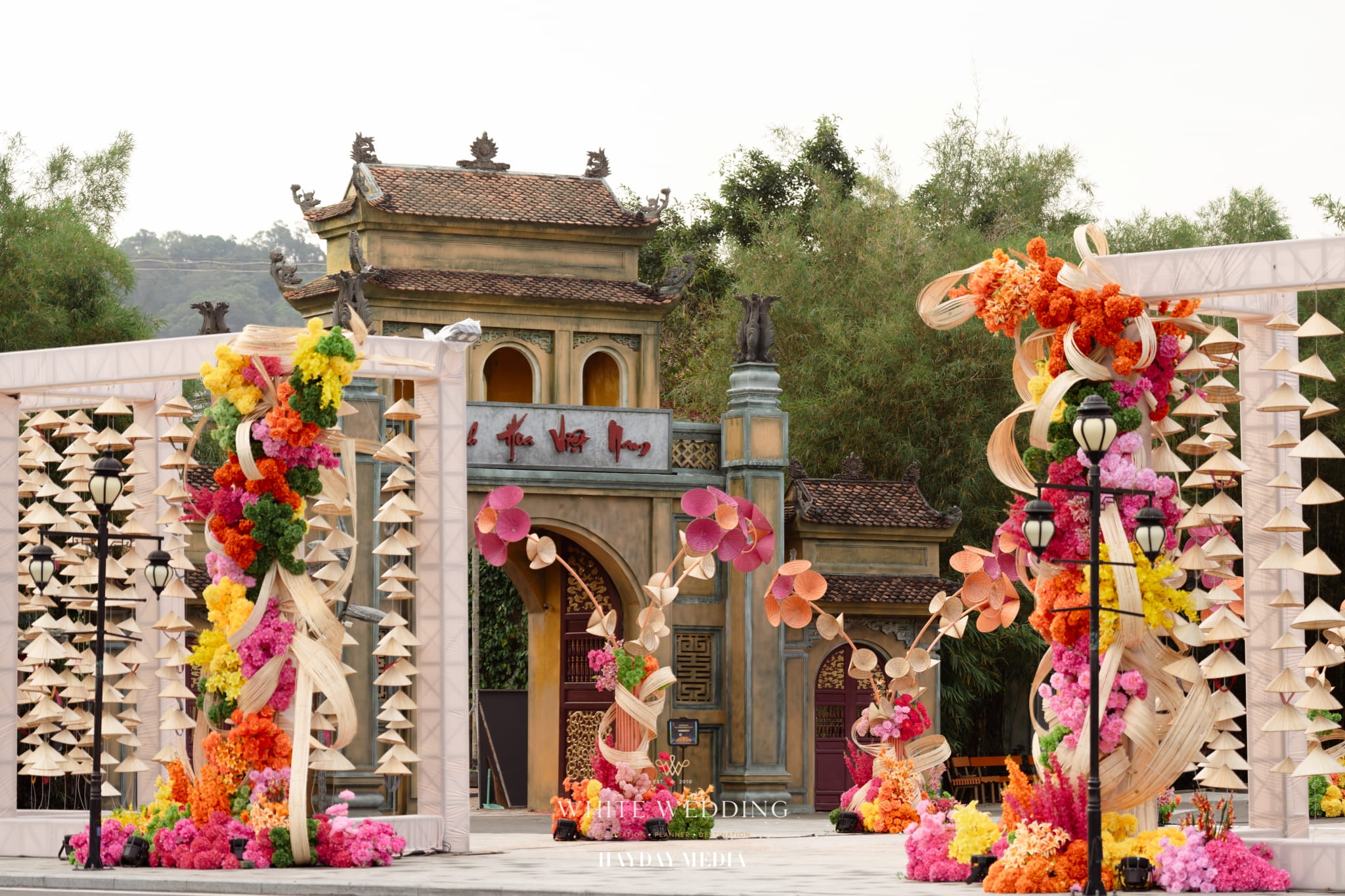 Tinh Hoa Việt Nam 59 trang tri tiec cuoi tinh hoa viet nam white wedding 55 2