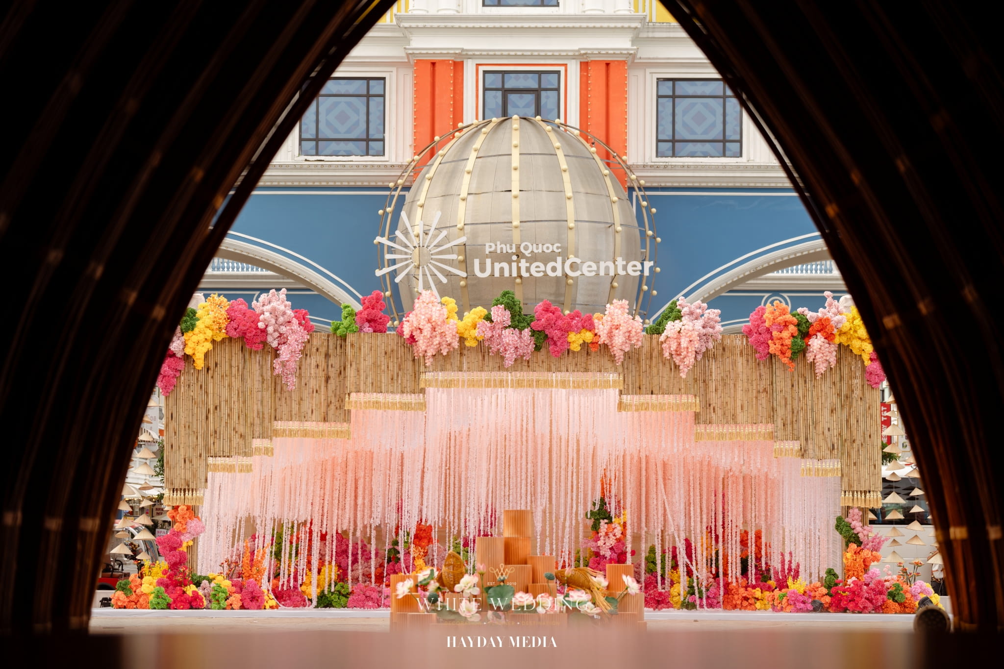 Tinh Hoa Việt Nam 50 trang tri tiec cuoi tinh hoa viet nam white wedding 66 1