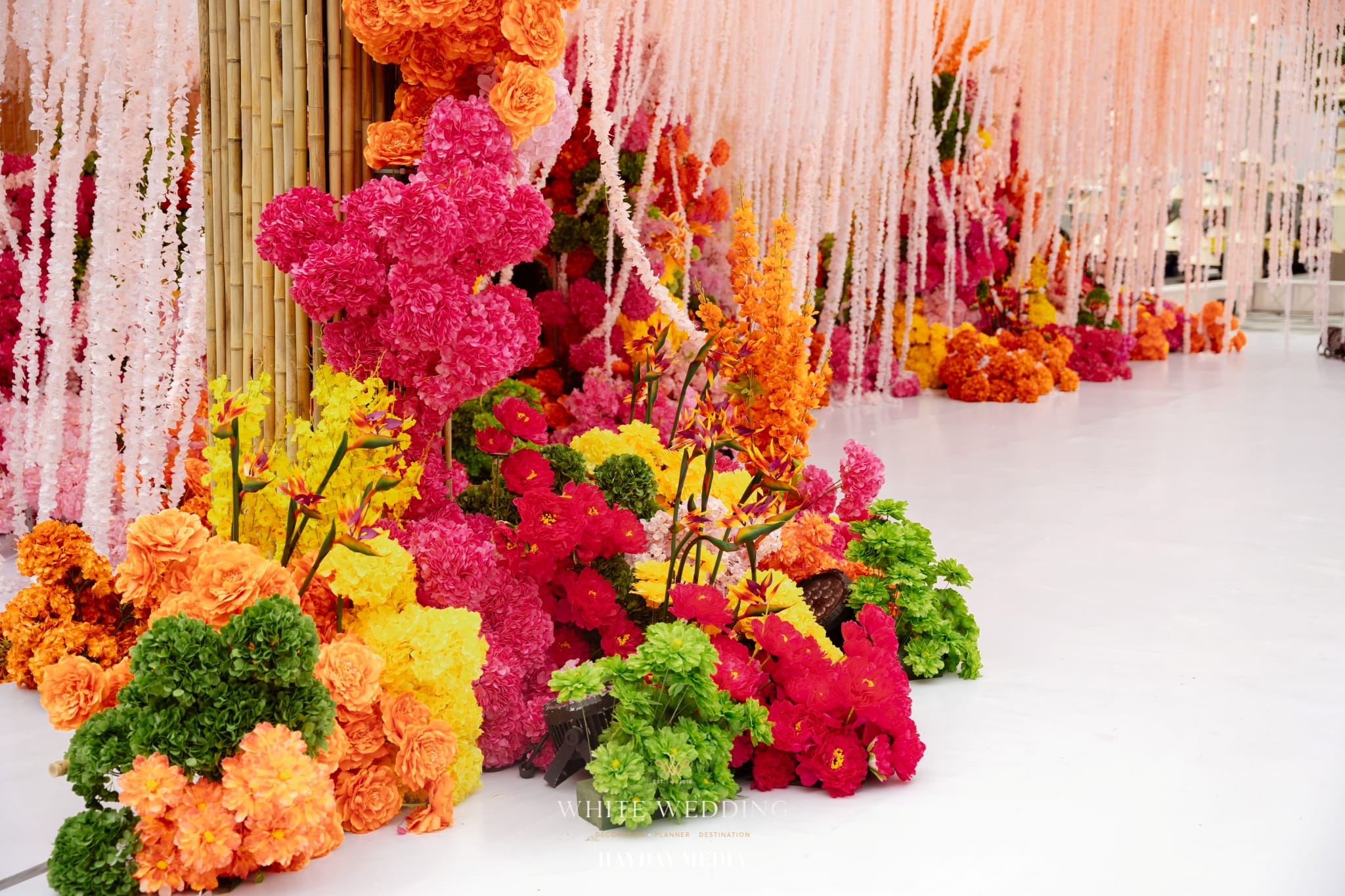 Tinh Hoa Việt Nam 54 trang tri tiec cuoi tinh hoa viet nam white wedding 75 1