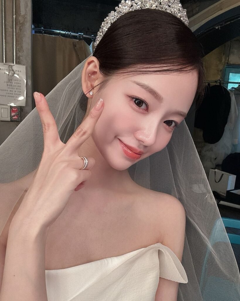Makeup Cô Dâu 2026: 4 Tone Trang Điểm Đẹp Tự Nhiên Và Sang Trọng Được Yêu Thích Nhất 12 Korean Bridal4