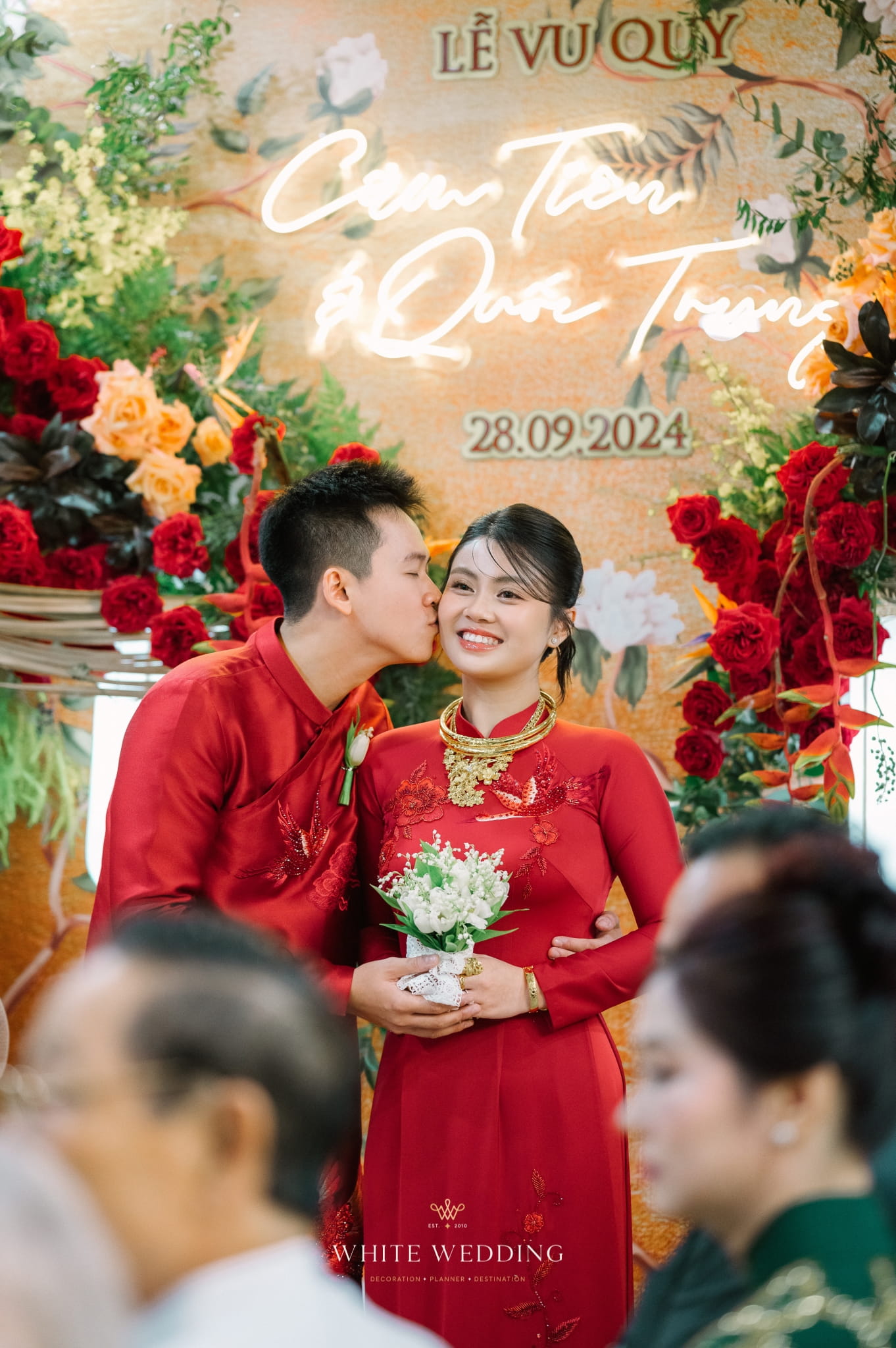 trang tri le dinh hon huong sac dong duong white wedding 28