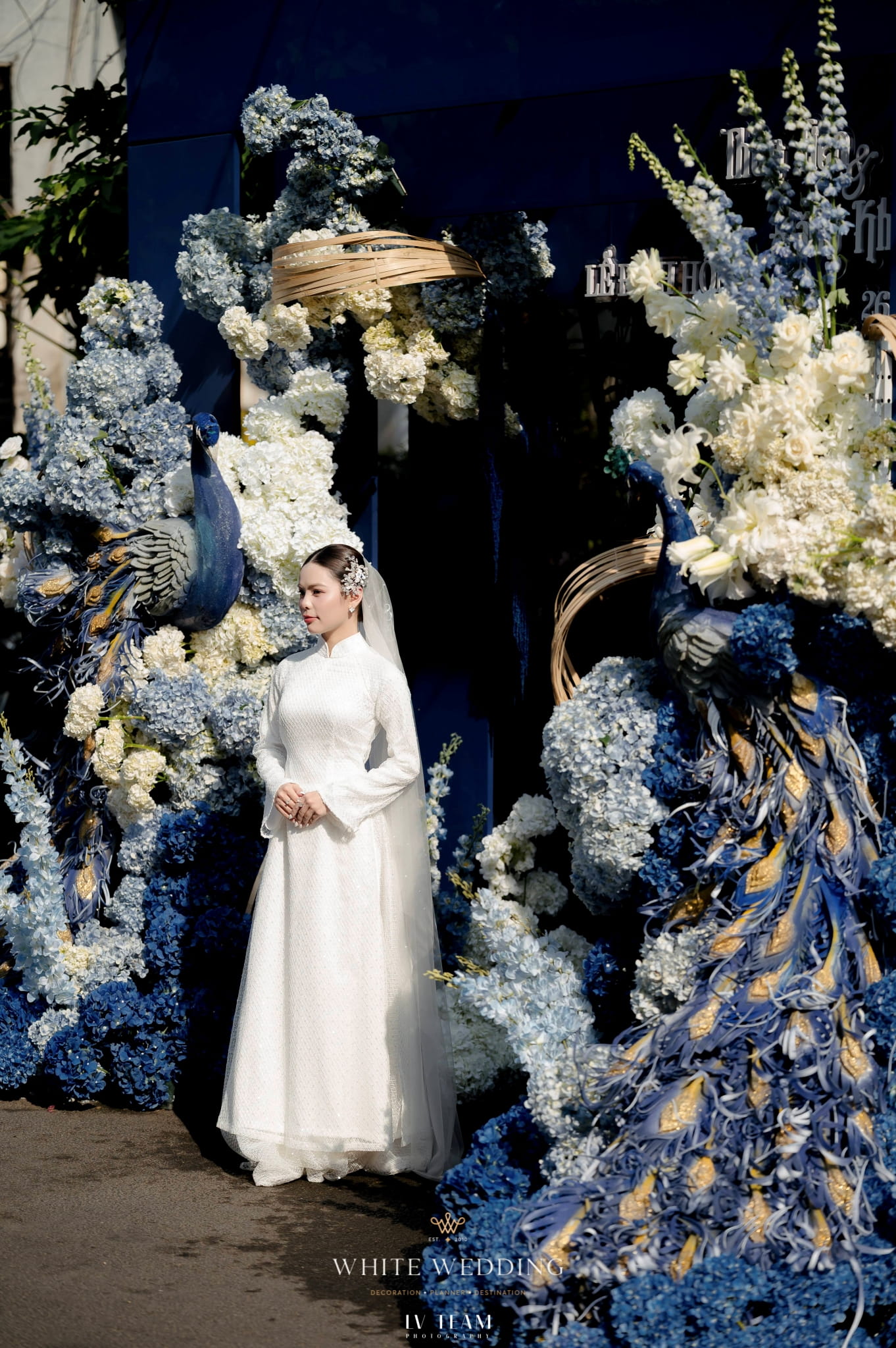 Lam Khúc 19 trang tri le gia tien lam khuc white wedding 12