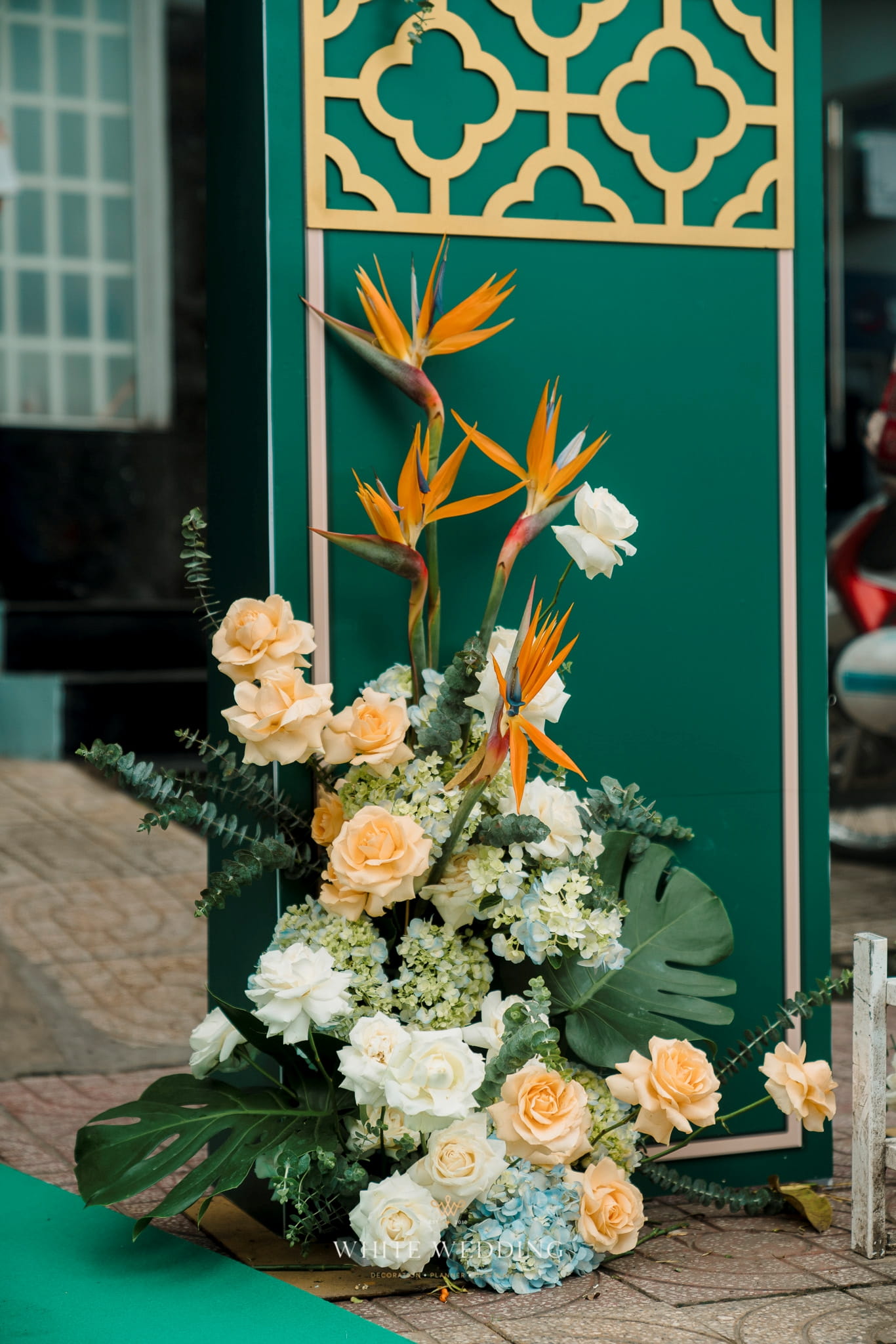 trang tri le gia tien the emerald white wedding 7