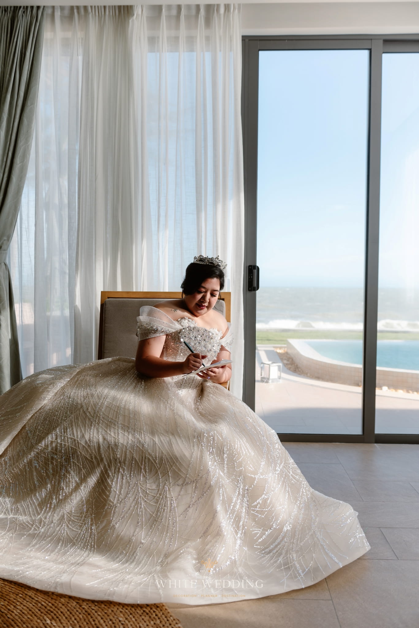 trang tri le vows endless waves white wedding 7