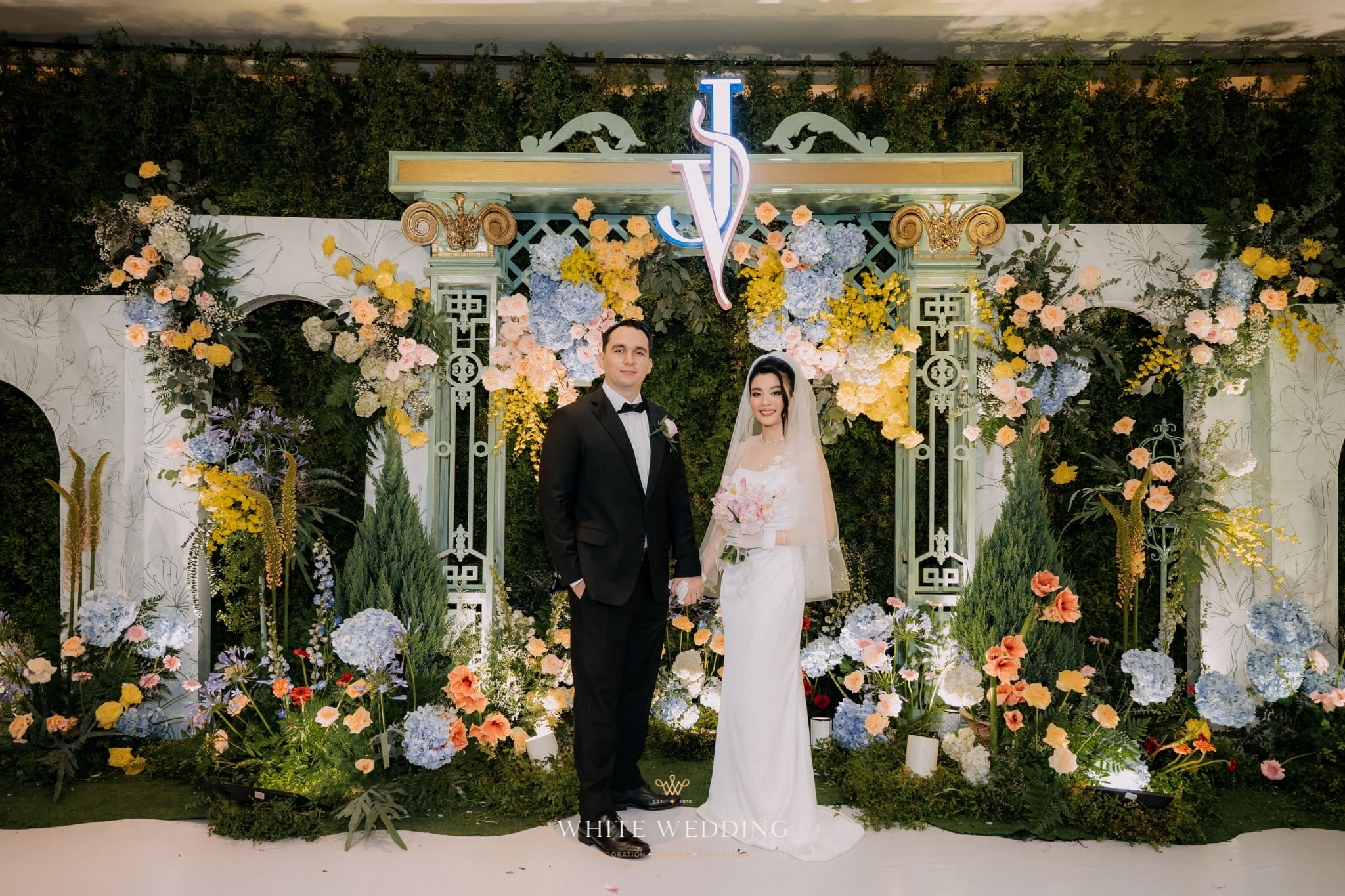 trang tri tiec cuoi dreamy garden white wedding 30