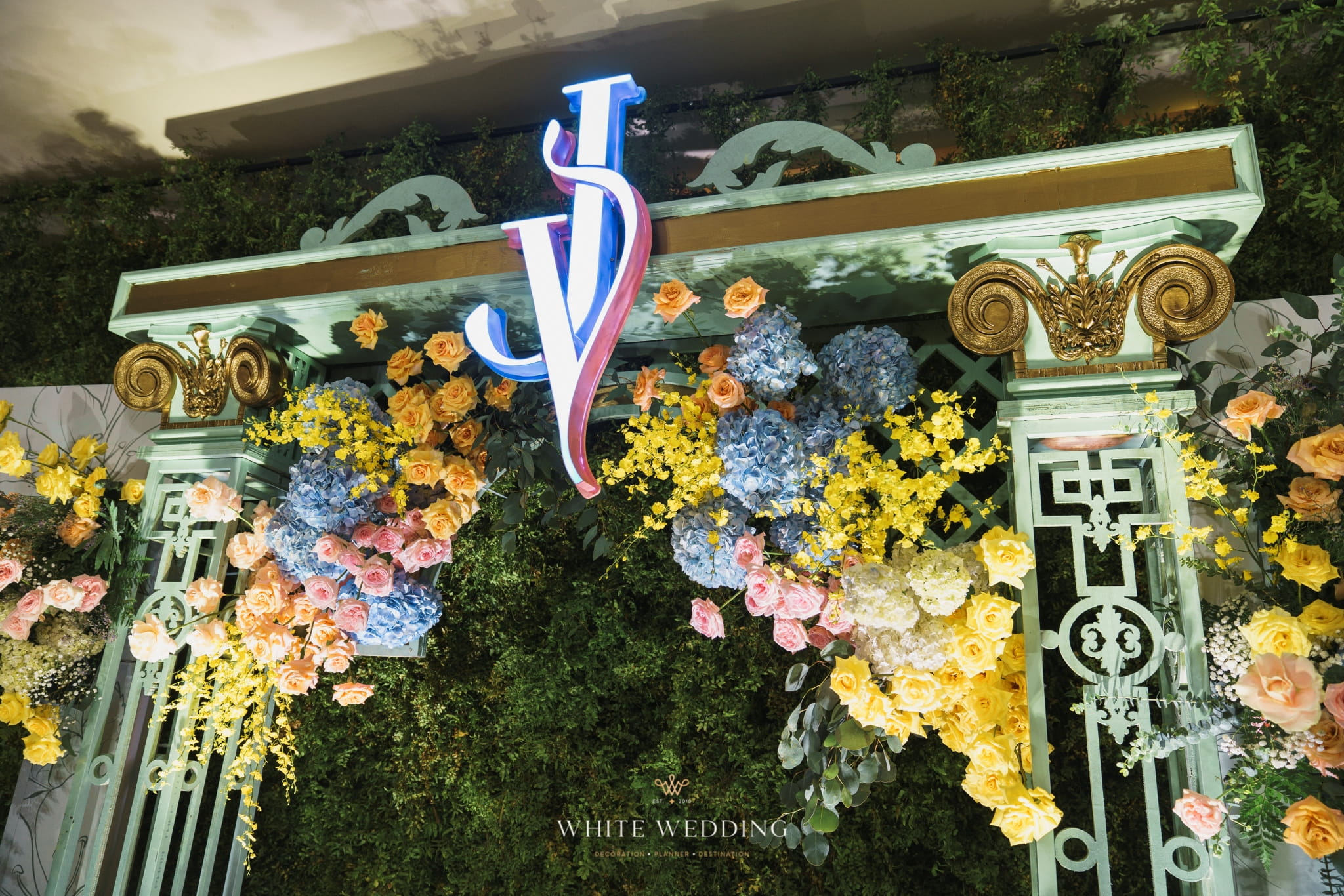 trang tri tiec cuoi dreamy garden white wedding 6