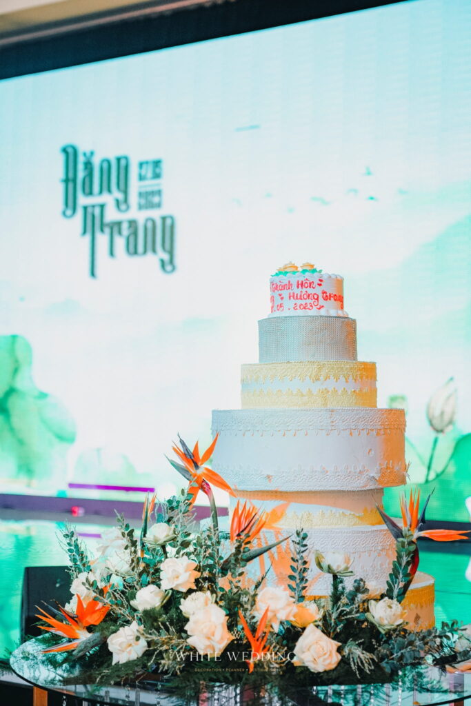 trang tri tiec cuoi modern indochine white wedding 6