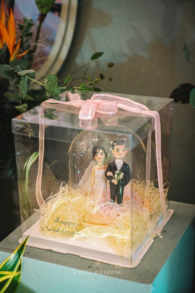 trang tri tiec cuoi modern indochine white wedding 7