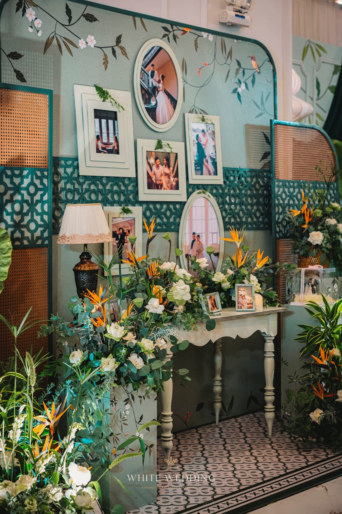 trang tri tiec cuoi modern indochine white wedding 8