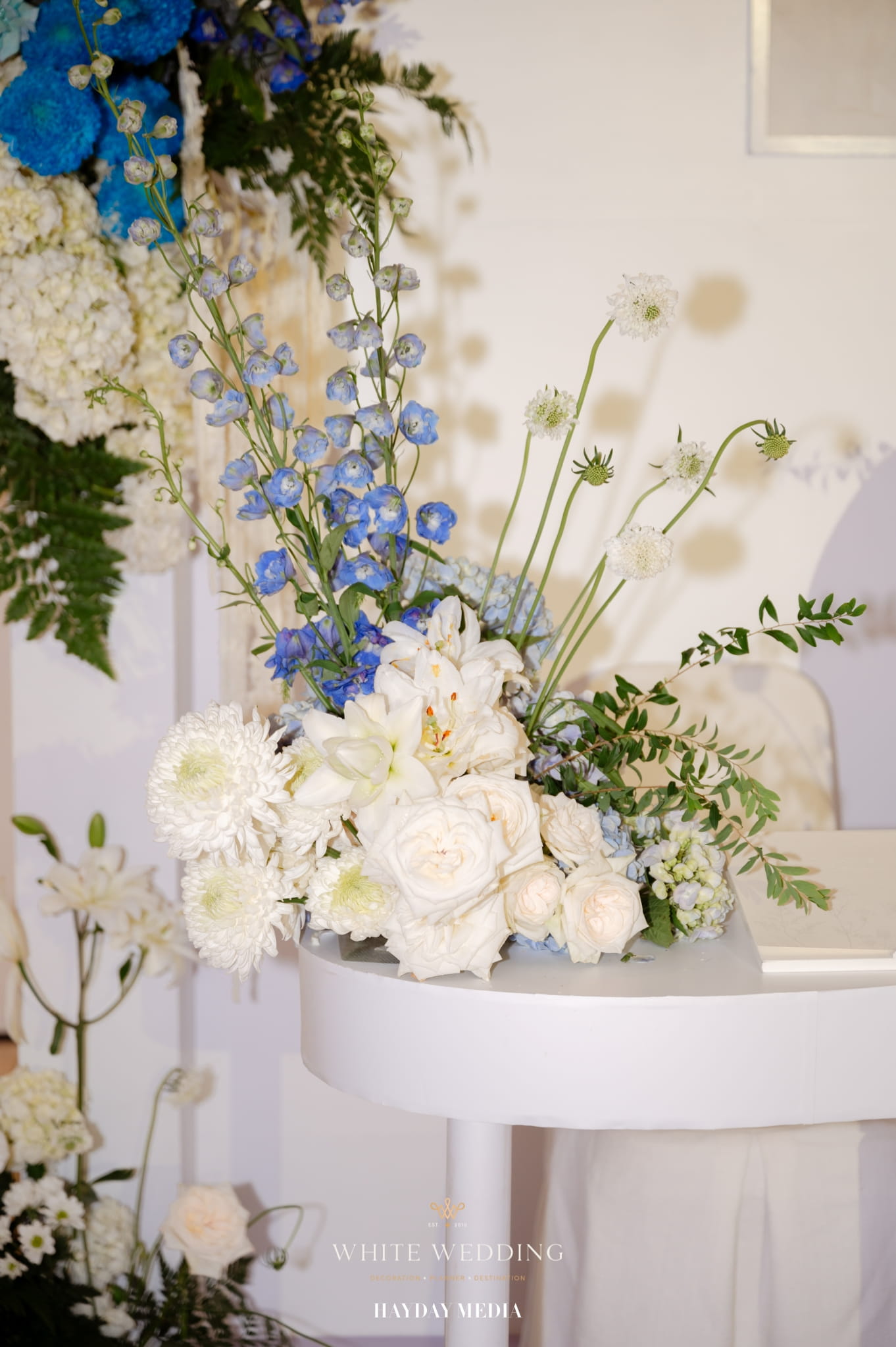 trang tri tiec cuoi pure infinity white wedding 20