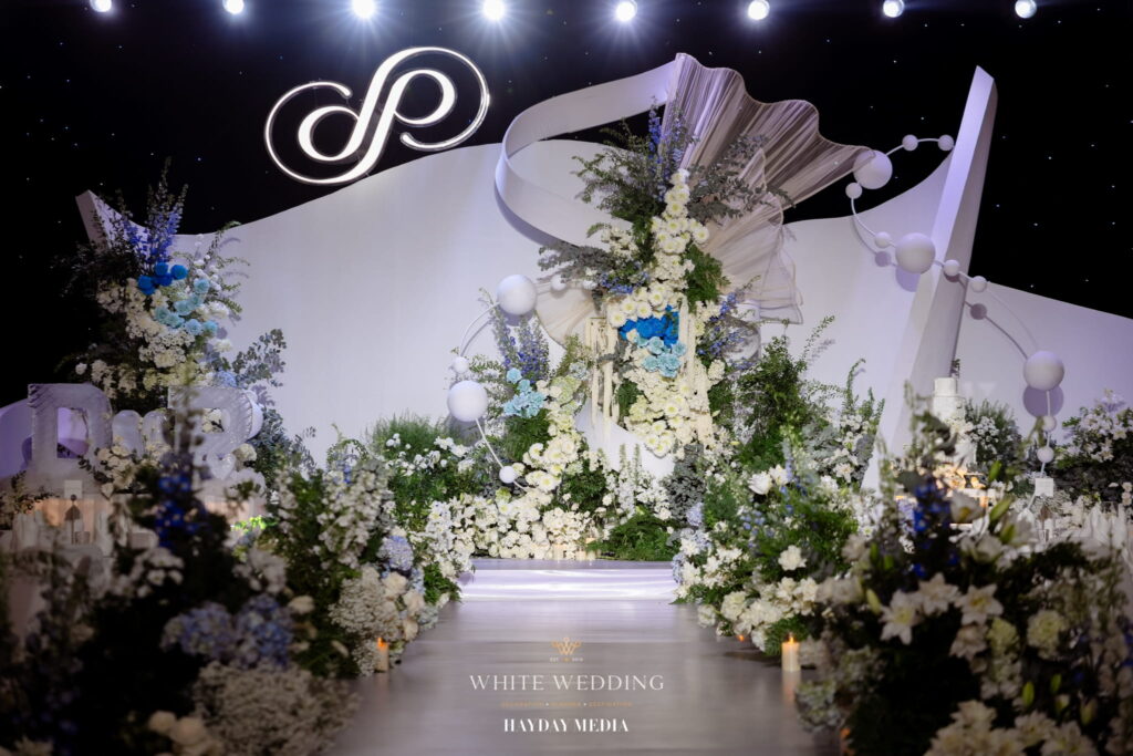 trang tri tiec cuoi pure infinity white wedding 33